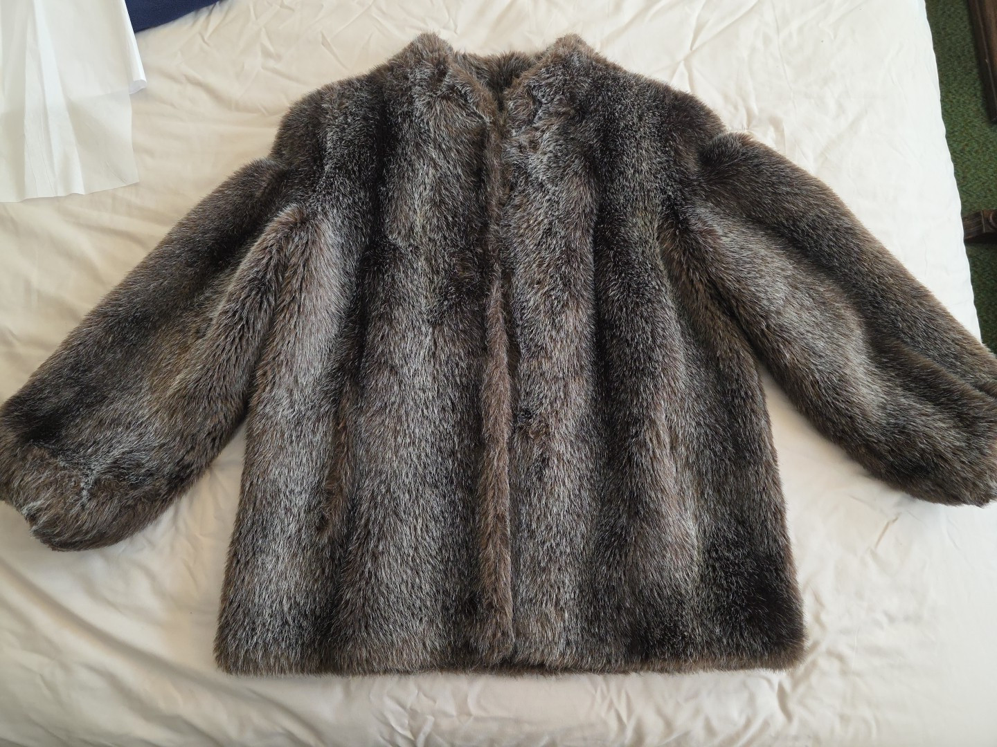 VINTAGE Hillmoor New York Faux Fur Coat Jacket Women Retro 80s Retro ELEGANT