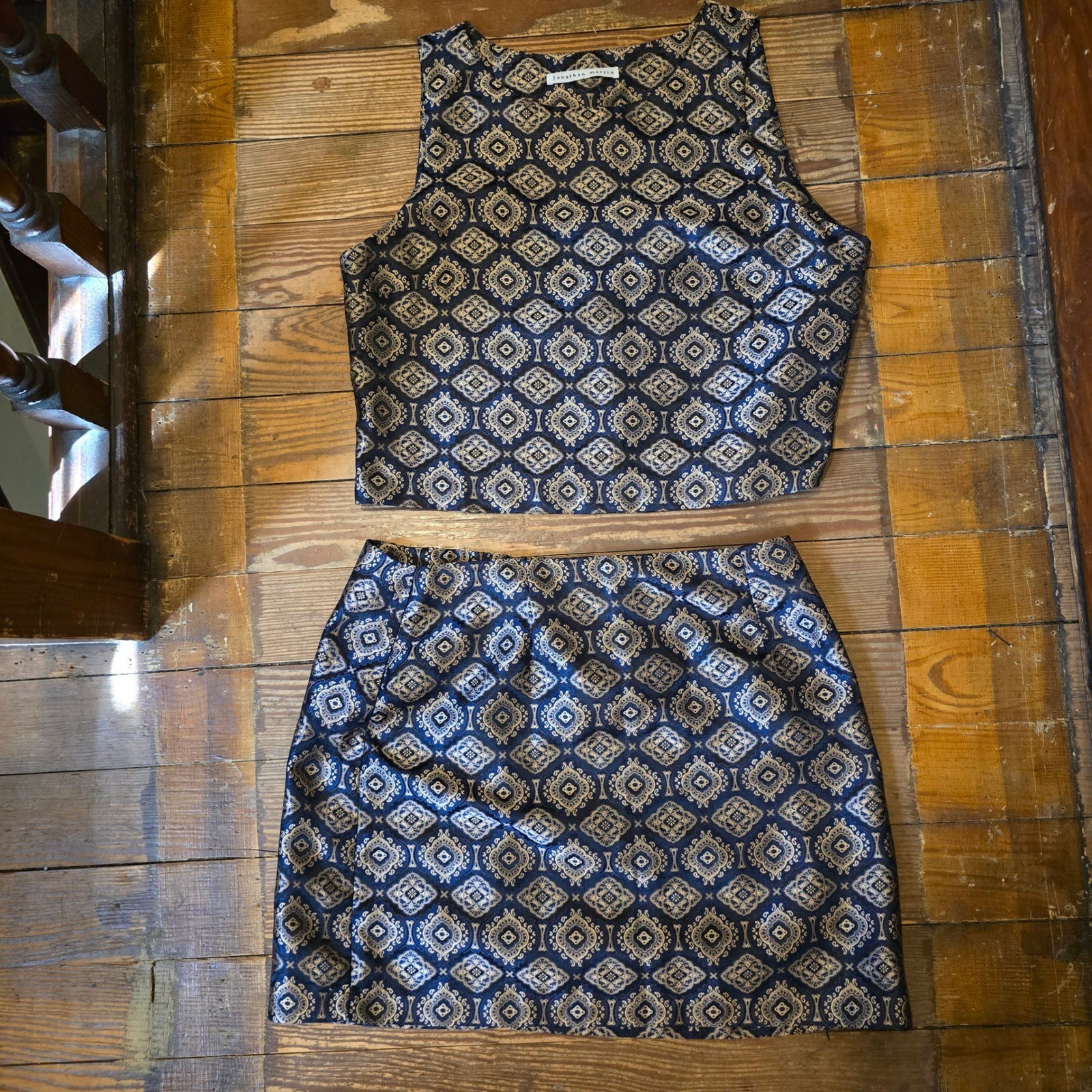 Jonathan Martin Vintage Brocade 2 Piece Set Crop Top Mini Skirt Navy Gold Sz 13