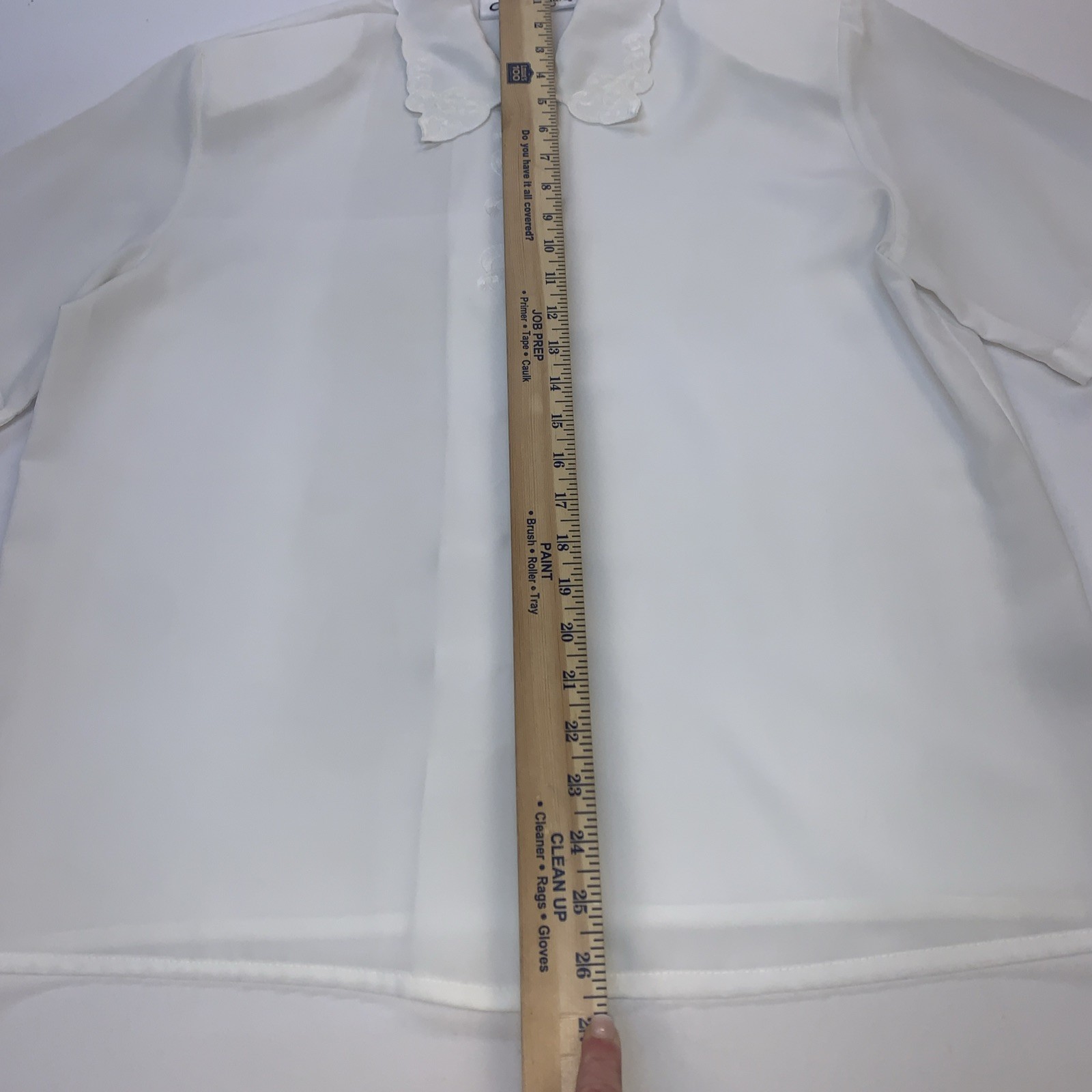 Claudia Richard Vtg. Blouse Womens Sz 12 Button Down W Embroidered Front White