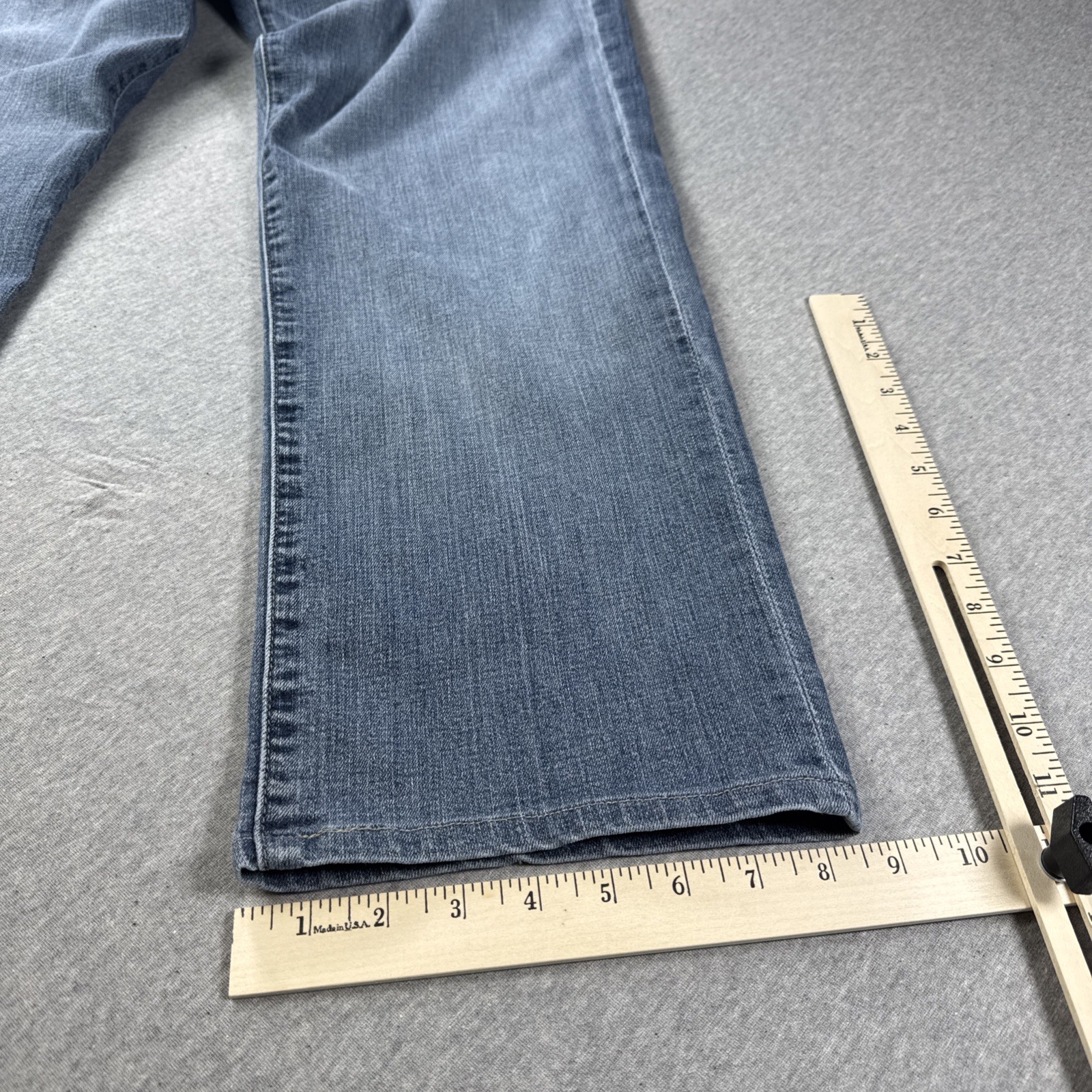 7 For All Mankind jeans Y2K women Embroidered Pocket Button Fly Standard Size 38
