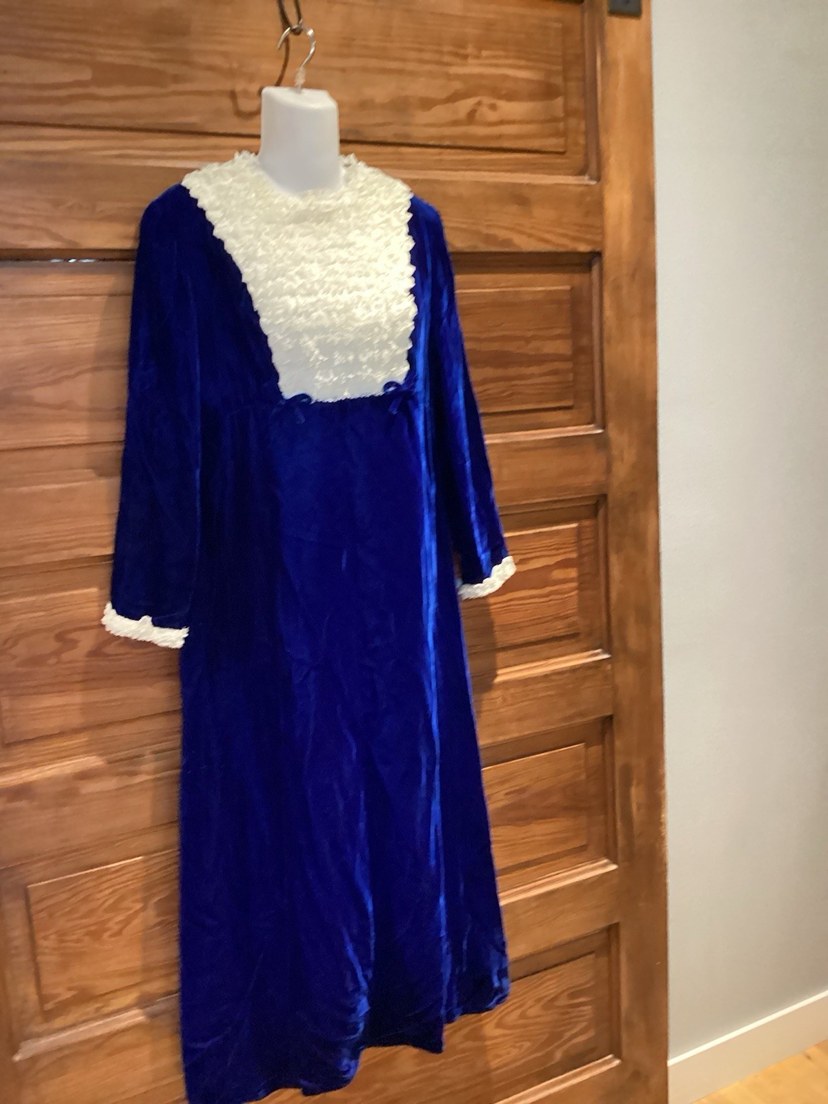 VGT Lorrie Deb Blue Velvet Lacy Long Sleeve Prairie Revival Dress Hippie Med