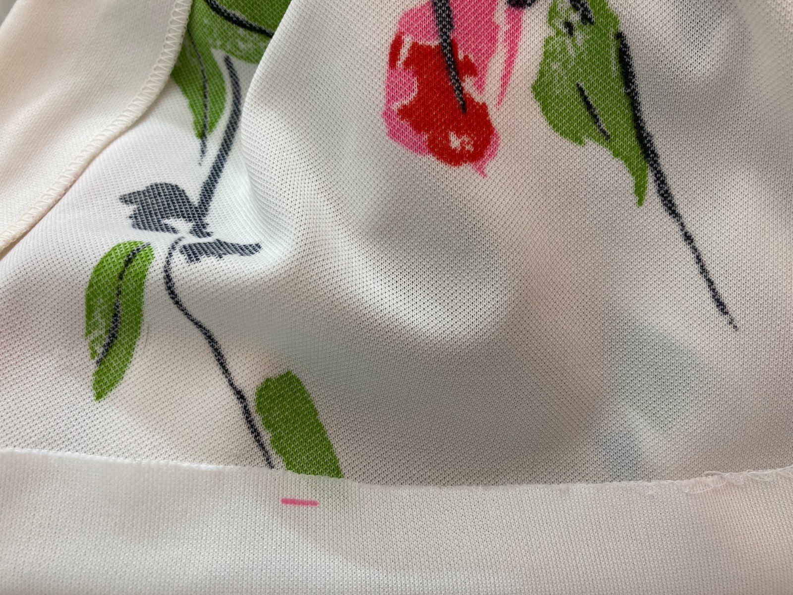1970s VERA Neumann Cherry Blossom & Dragonfly Print Top Pink White Green Red 16