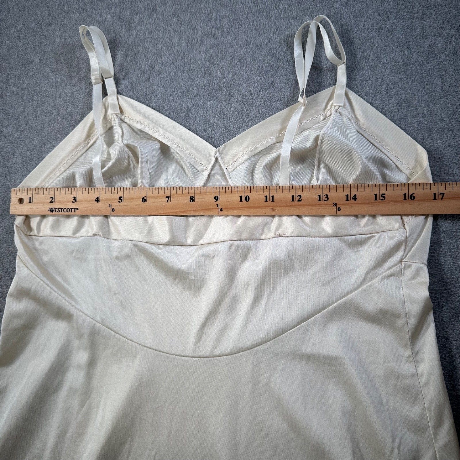 Kayser Vintage Full Slip Undergarment Womens 38 Tall Beige Nylon Adjustabl Strap