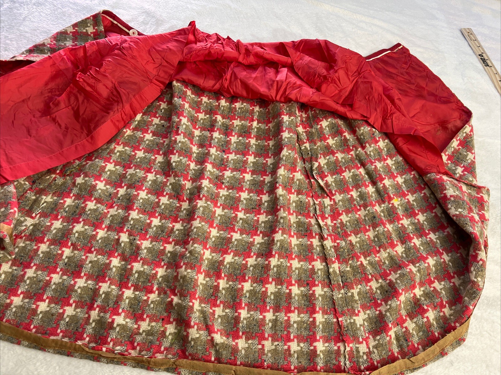 VTG McMullen MCM Skirt Tag Size 10 Multi Colored Weaved Fabric Buttons Pocket