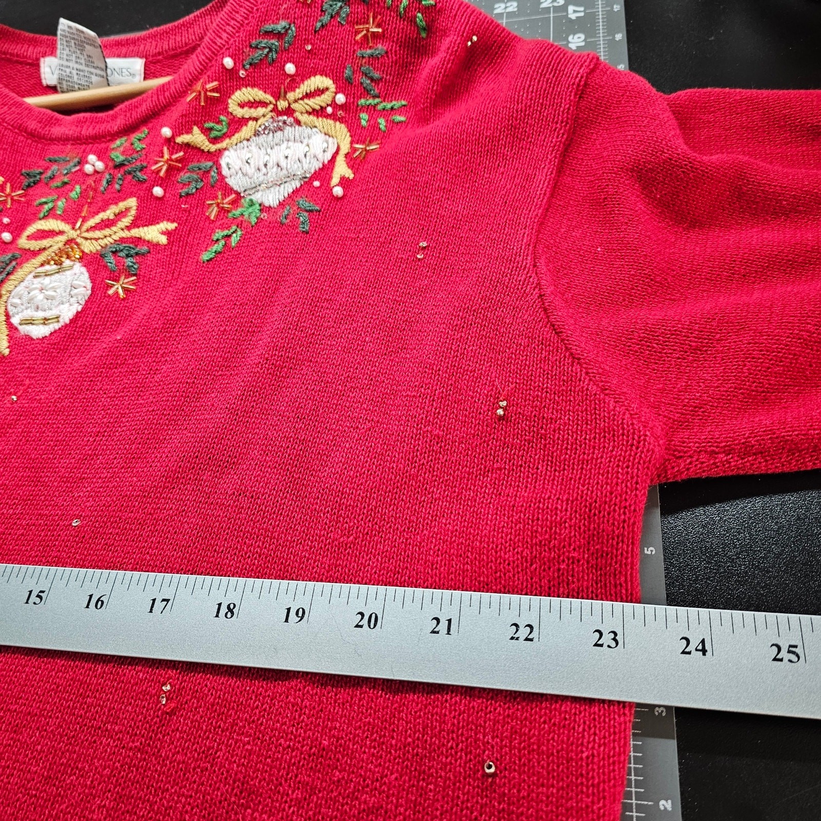 Vintage Christmas Sweater Women XL Red Embroidered Ornaments Holiday Beaded Glam