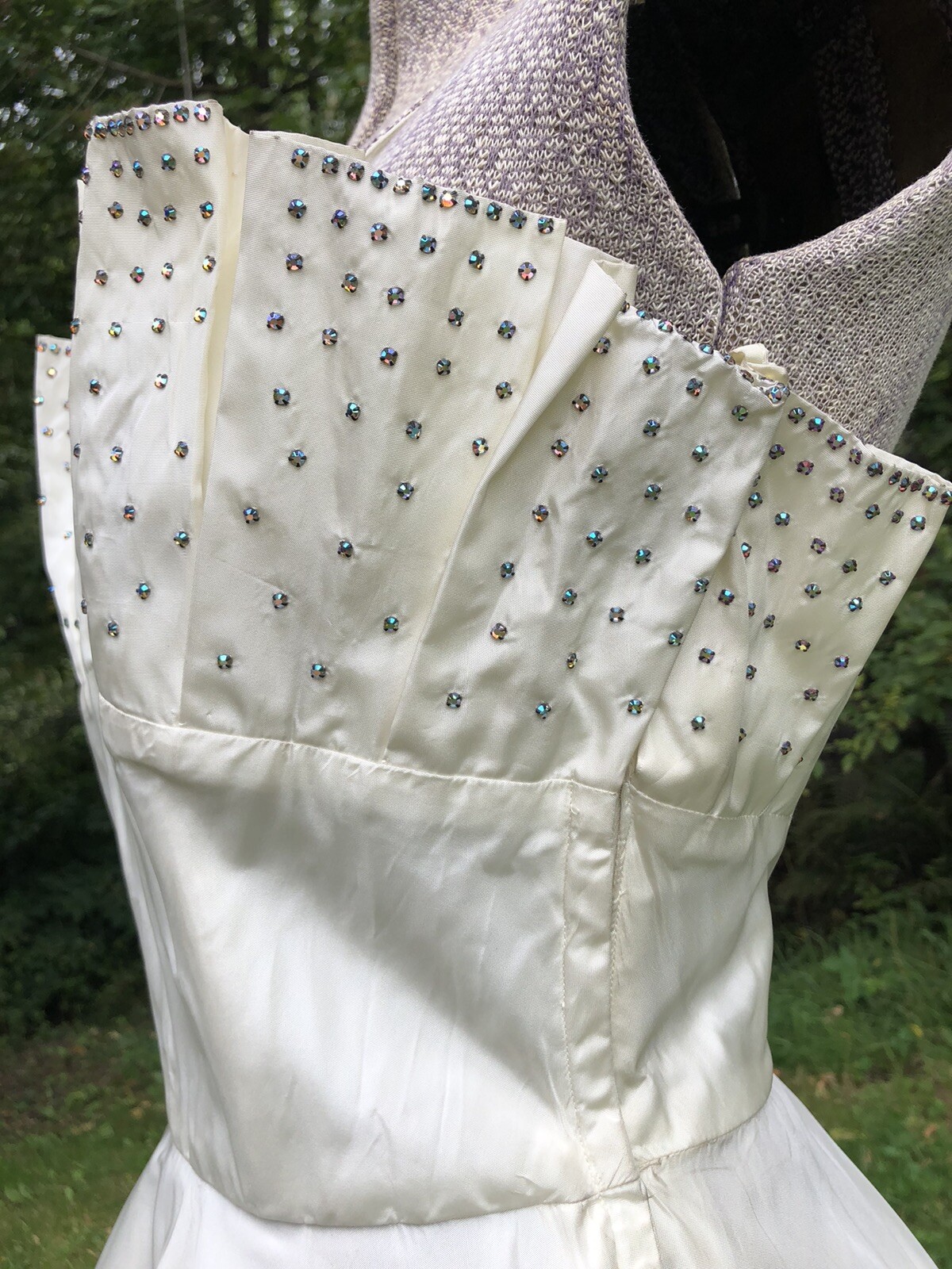 Vintage 1940’s 1950’s Strappy Aurora Borealis Rhinestone Cocktail DRESS 31-22-52