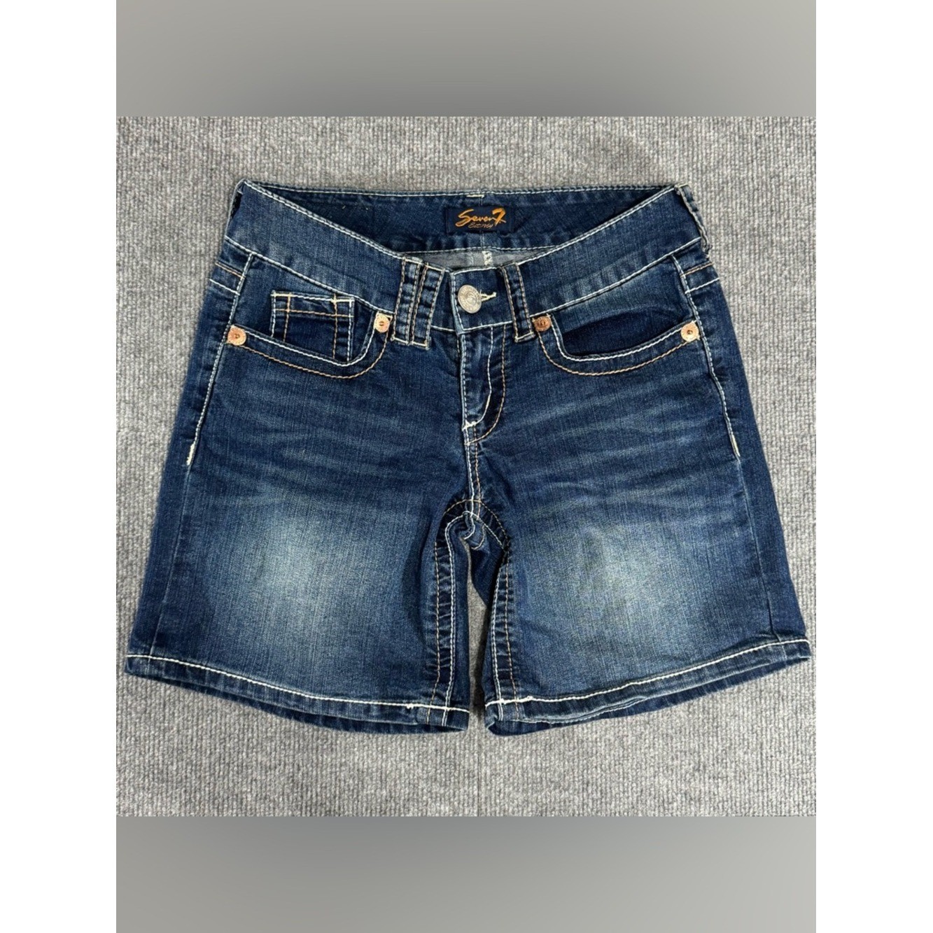 Seven7 Denim Shorts 4 Embroidered Pocket Contrast Stitch Y2K Retro Whiskered 4