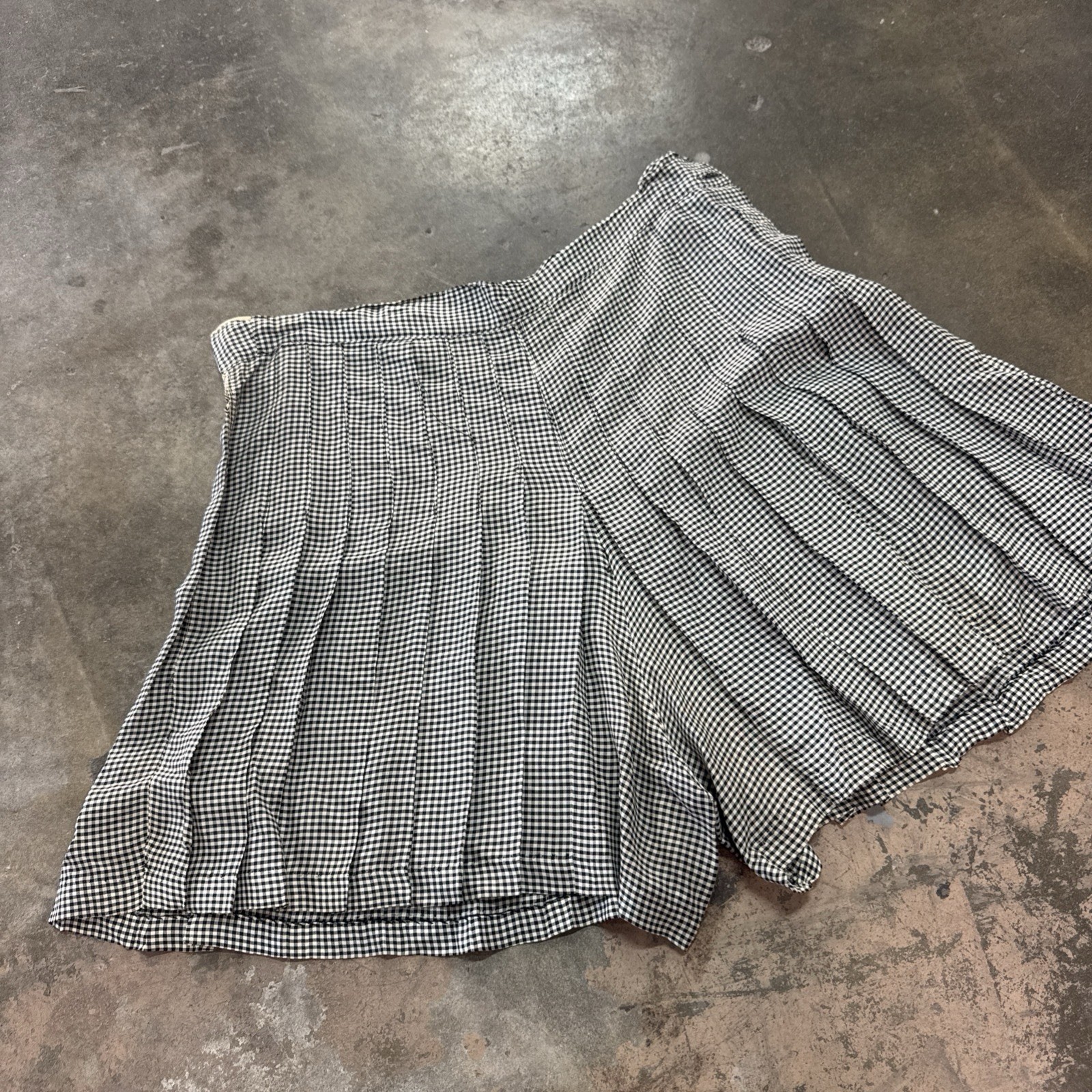 Vintage 1930s Checkered Black&White Rayon Pleated Shorts Sportswear Tennis