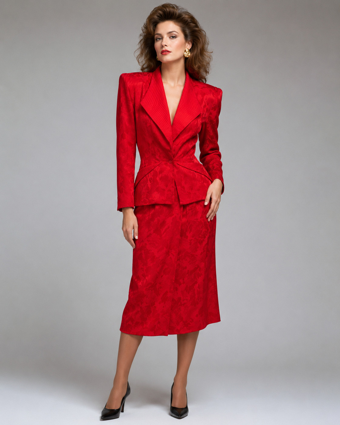 Vintage 1980s ARGENTI Red 100% Silk Jacquard Skirt Suit Ensemble Size 6