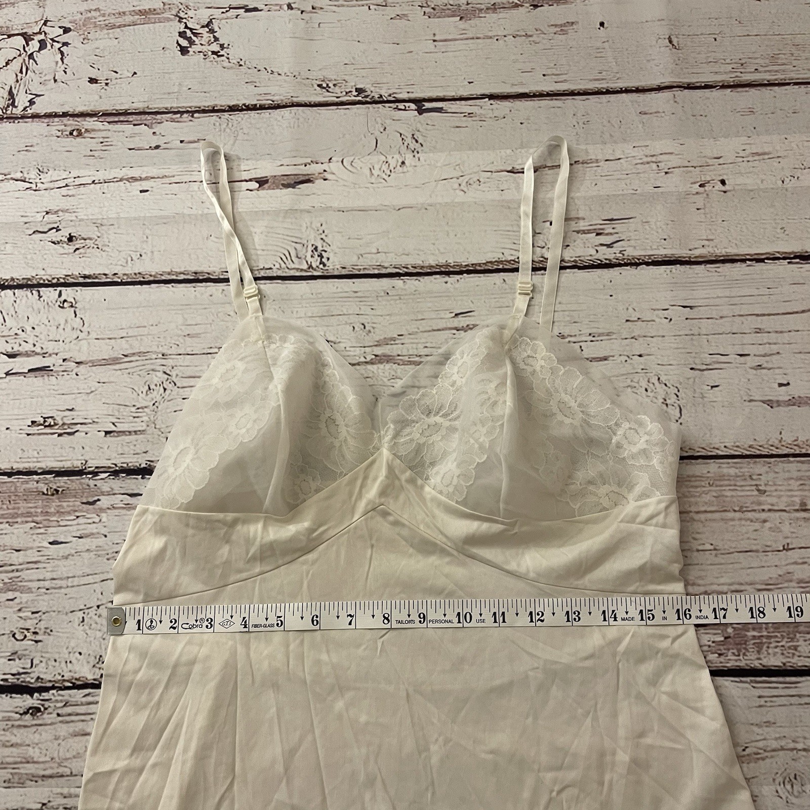 Vintage Vanity Fair Nightgown Size 38 Tricot All Nylon Lace Lingerie Womens Sexy