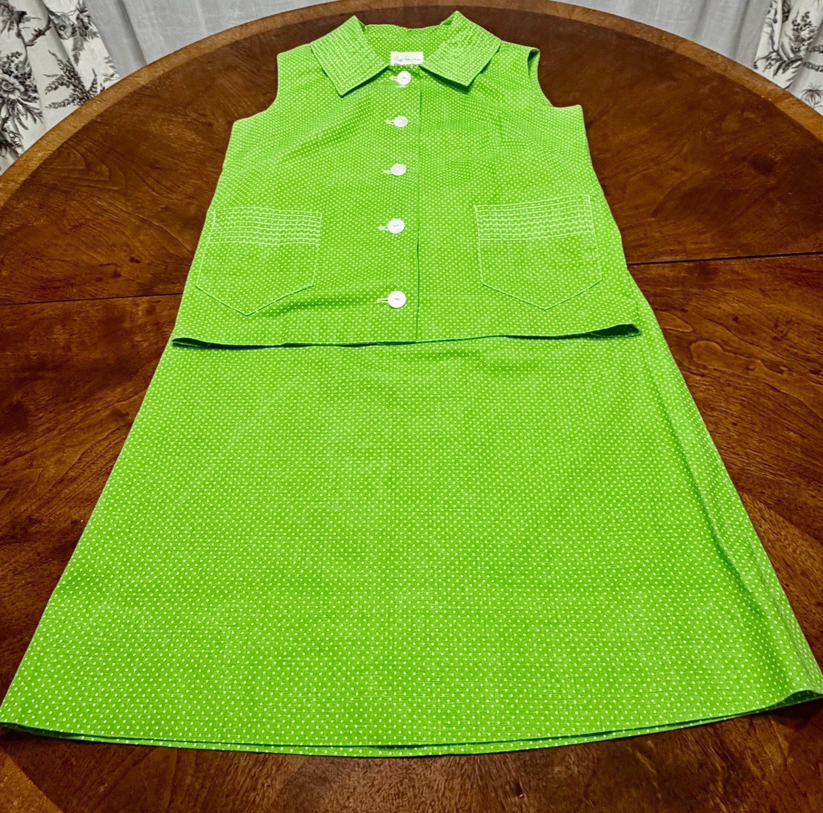 Vintage 1970s Women’s Heavy Cotton Green & White Polka Dot 2 Piece Top/Skirt