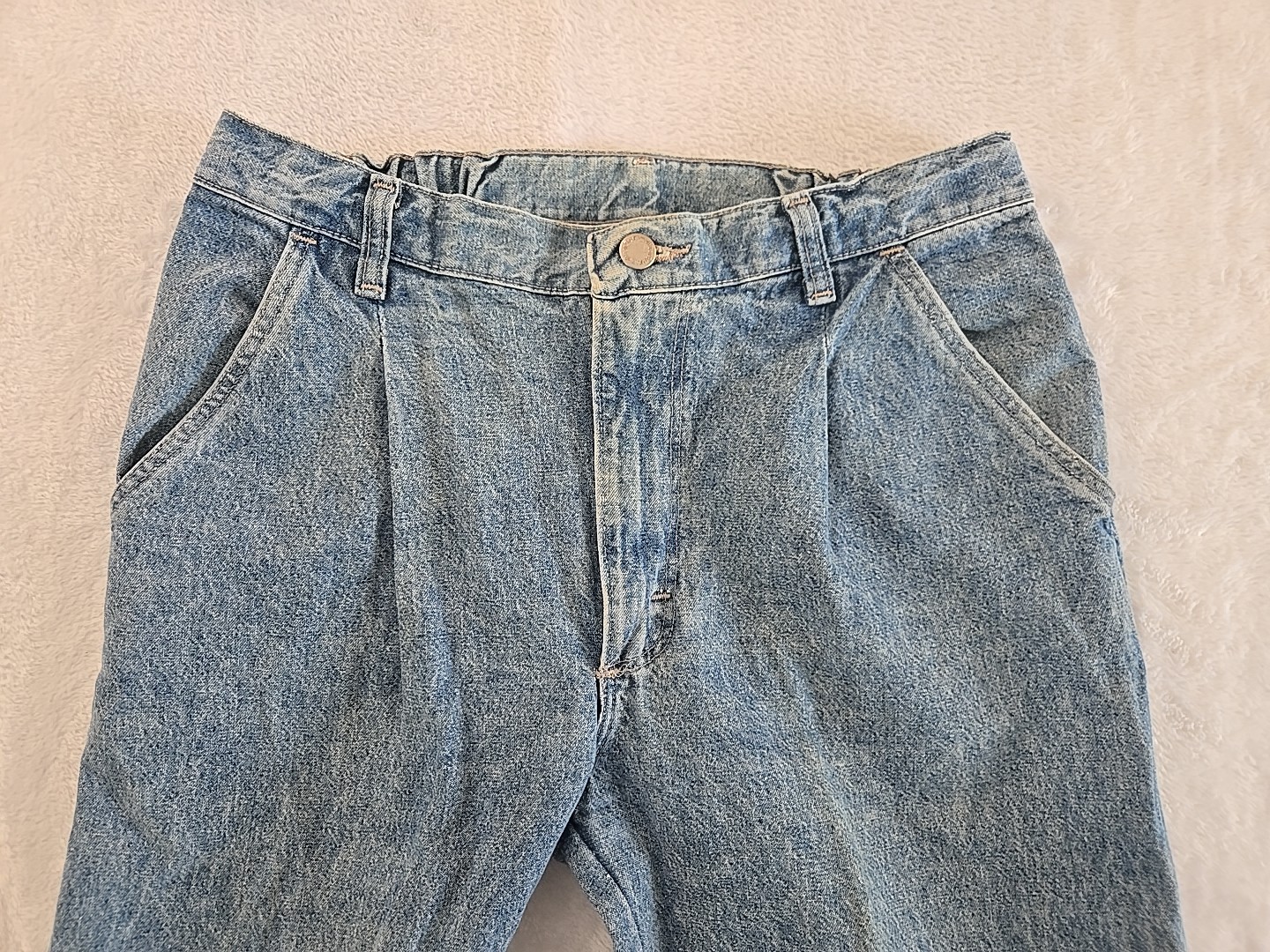 Wrangler Vtg 1997 American Hero Pleated Denim Jeans Womans Sz 30×30 USA Relaxed