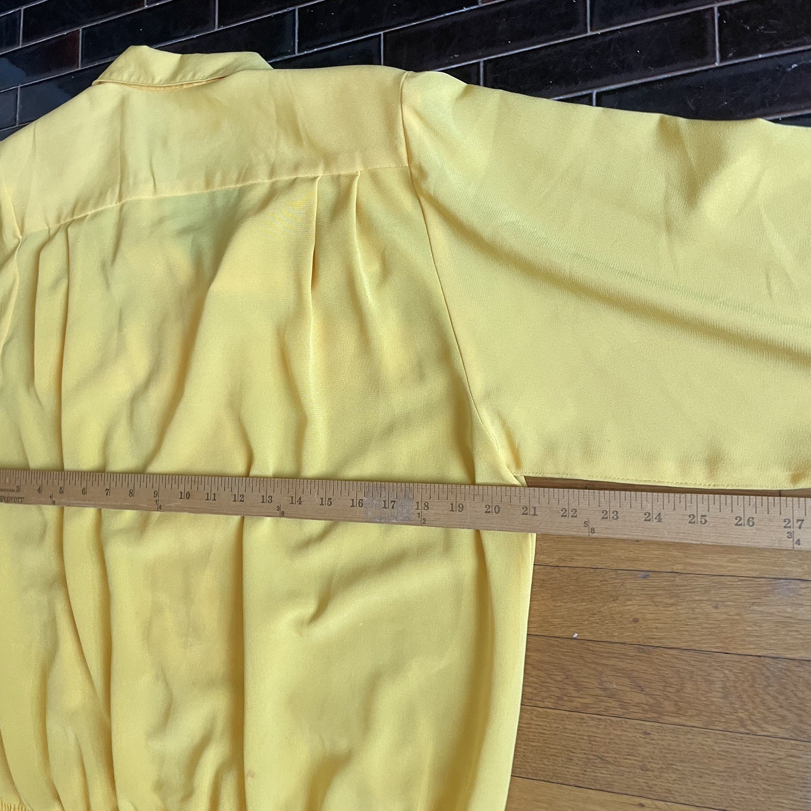 Da-Rue of California 80s Yellow Polyester Button Shirt Womens 12 Vintage