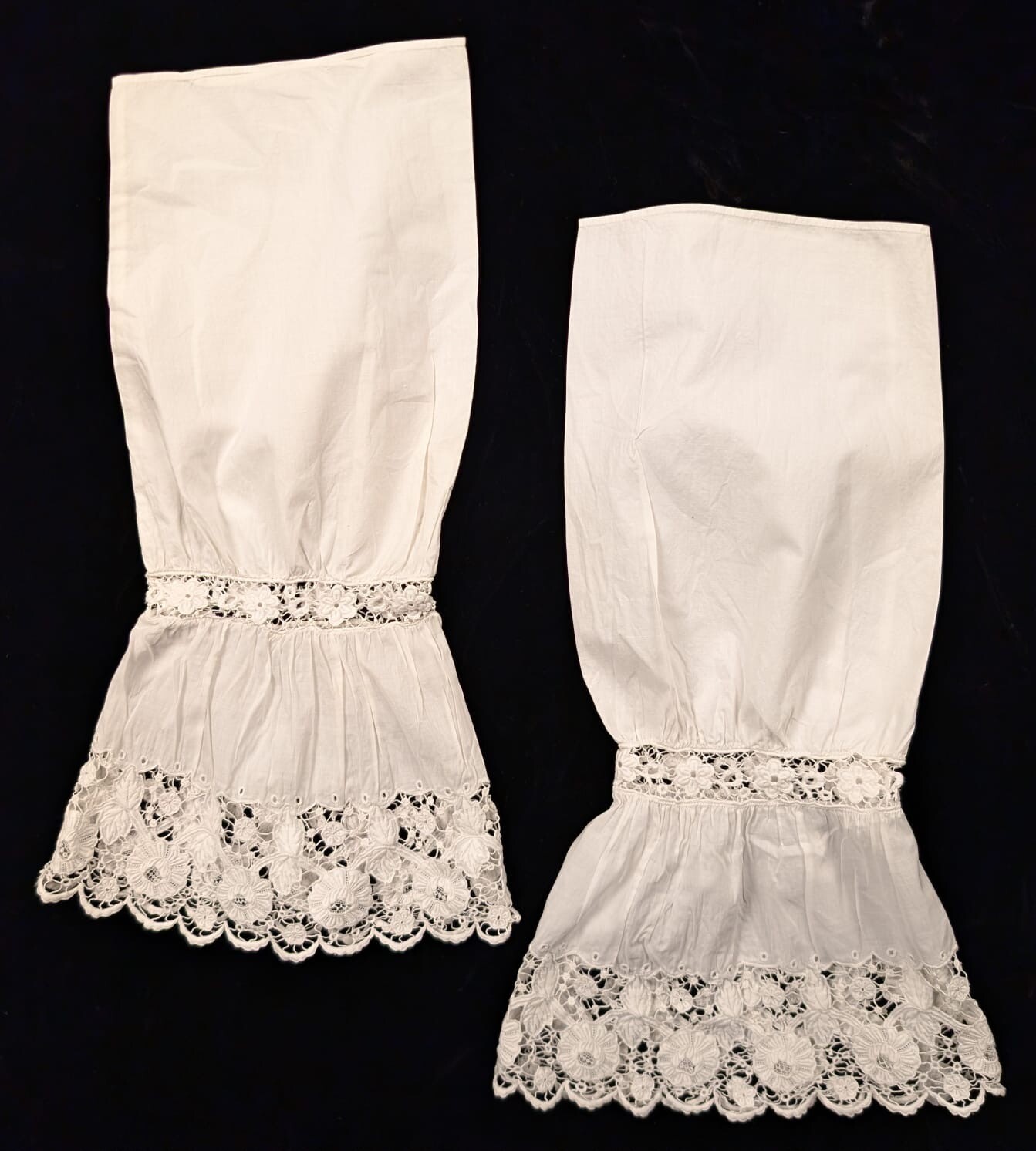 CIVIL WAR ERA 1850’S HAND EMBROIDERED WHITE UNDERSLEEVES FOR DRESS W FLORALS