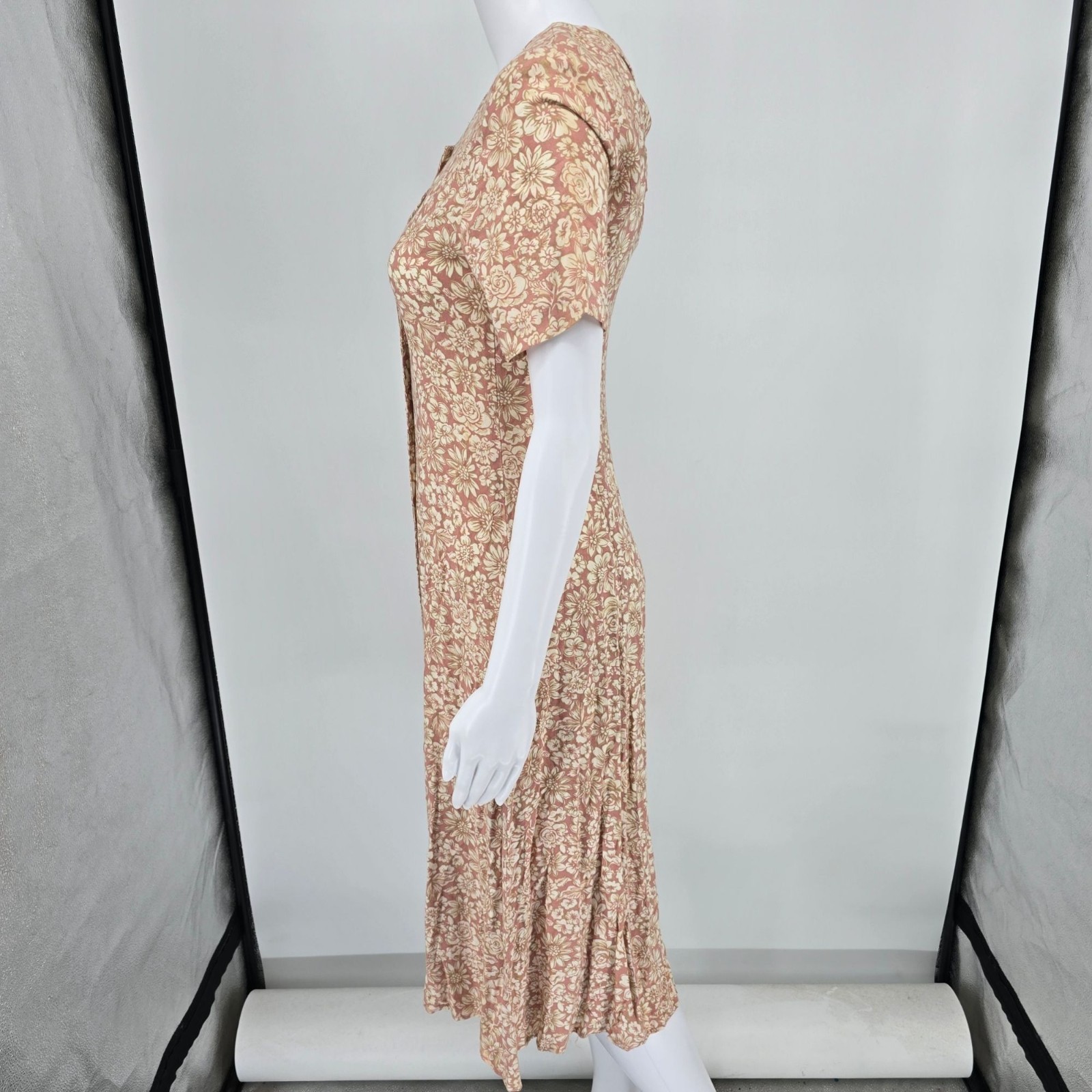 Vintage 1990s Rampage Pink Floral Rayon Button-Front A-Line Midi Dress (S)