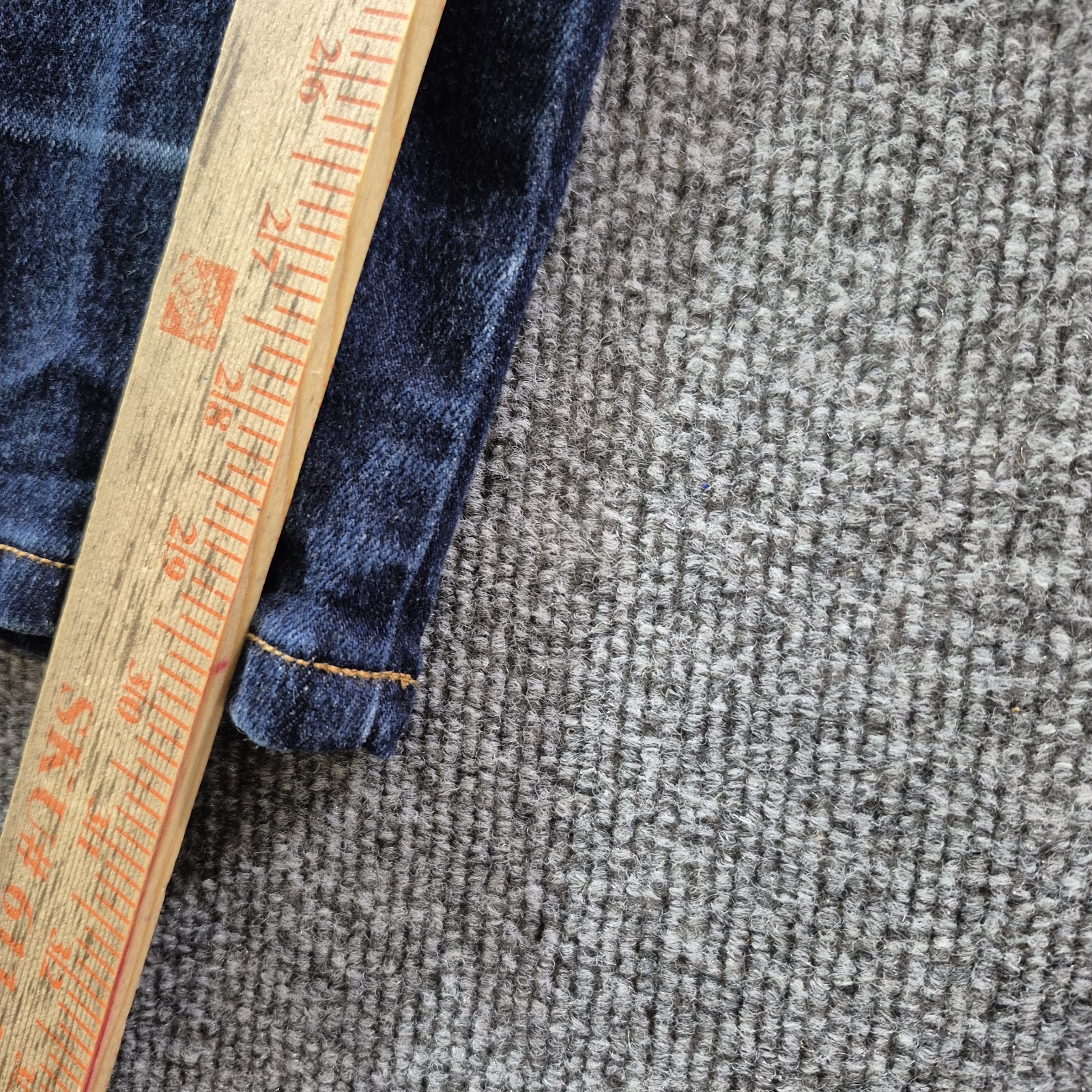 Vintage Levis 10912 Slim Fit Tapered Leg Jeans Orange Tab Womens Size 9 Blue
