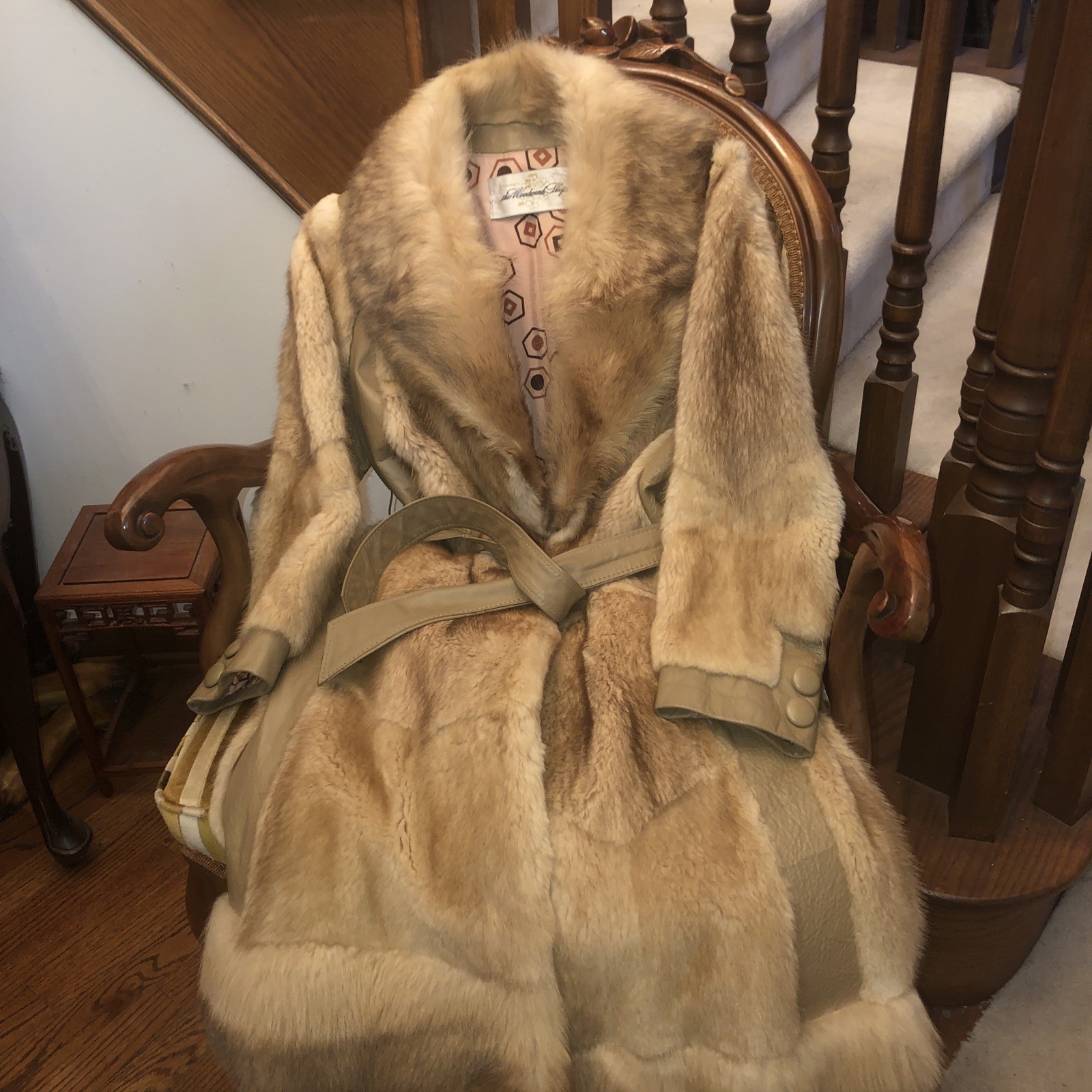 Vintage Tan Leather Trim, Fox Collar, Fur Coat. By J.l Hudson, Size Small 1970s