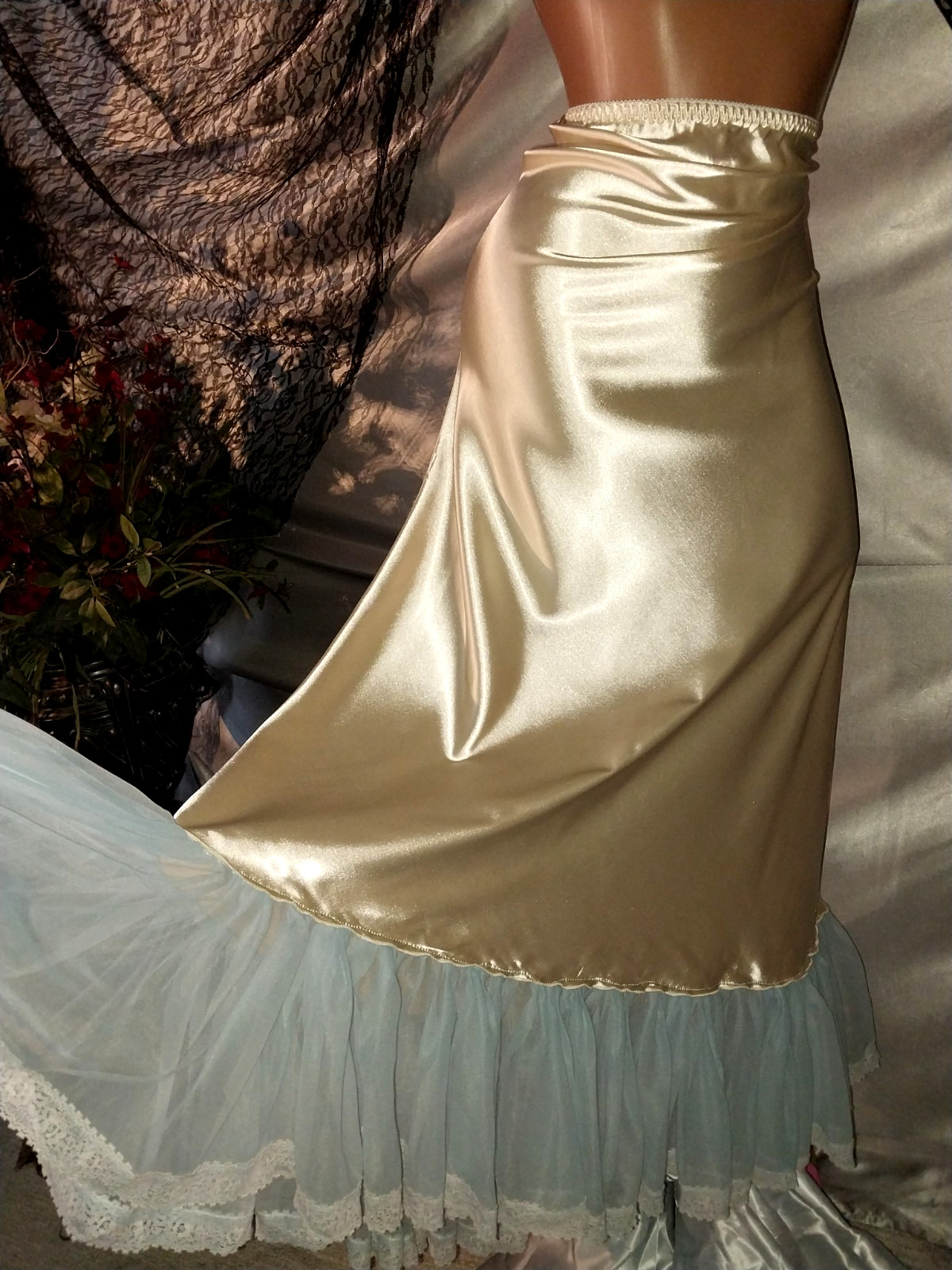 VTG SILKY BLUE SHEER CHIFFON NYLON GOLD SATIN SHINY BIG TALL HALF SLIP 1X-5X