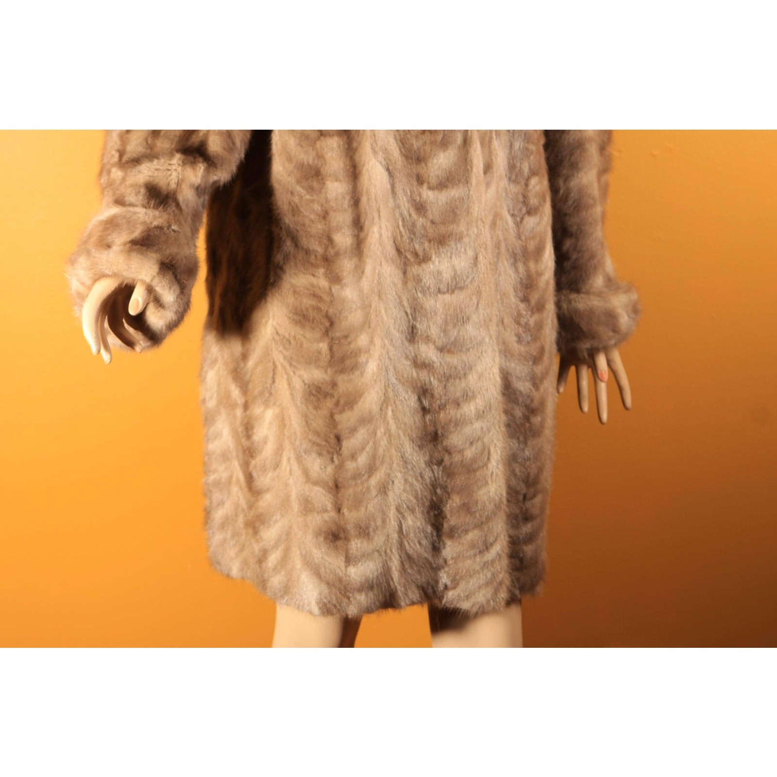 1950s Gray Brown Long Sleeve Rolled Cuff Mink Fur Coat by Gartenhaus -XL