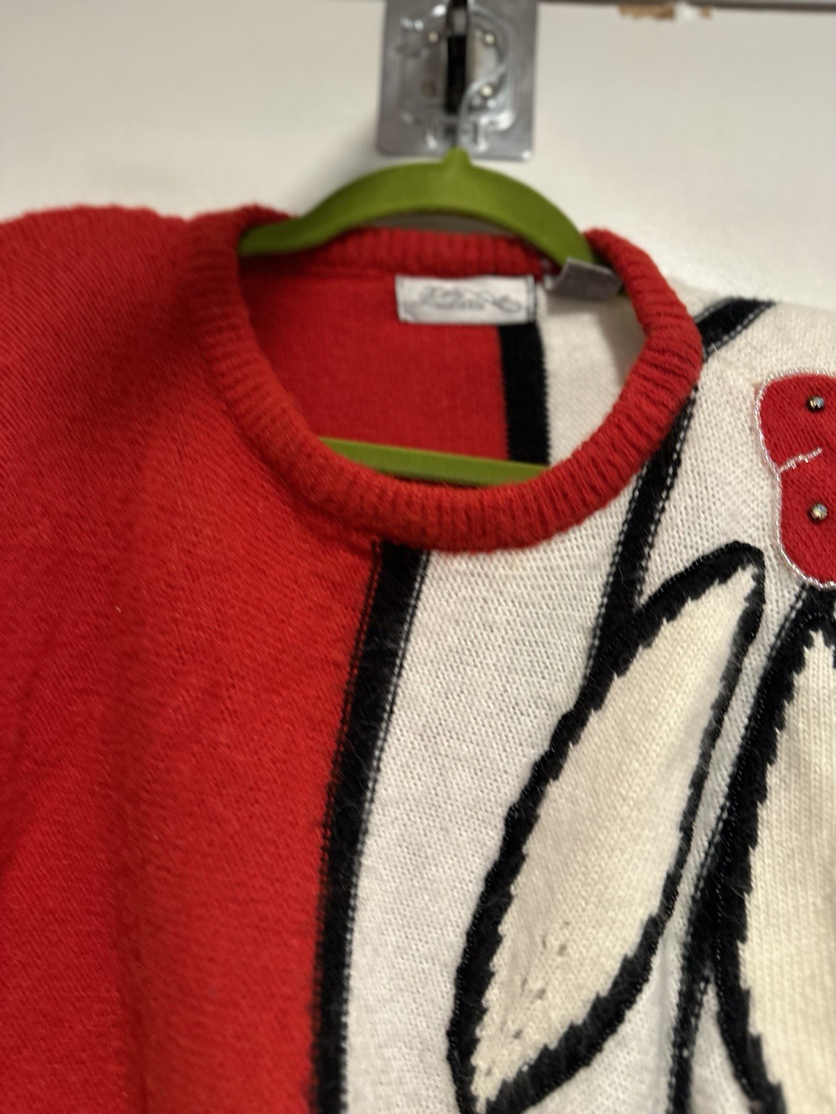 VTG 80s Lady Pricilla Sz:S bold colorblock beaded flower applique Knit sweater