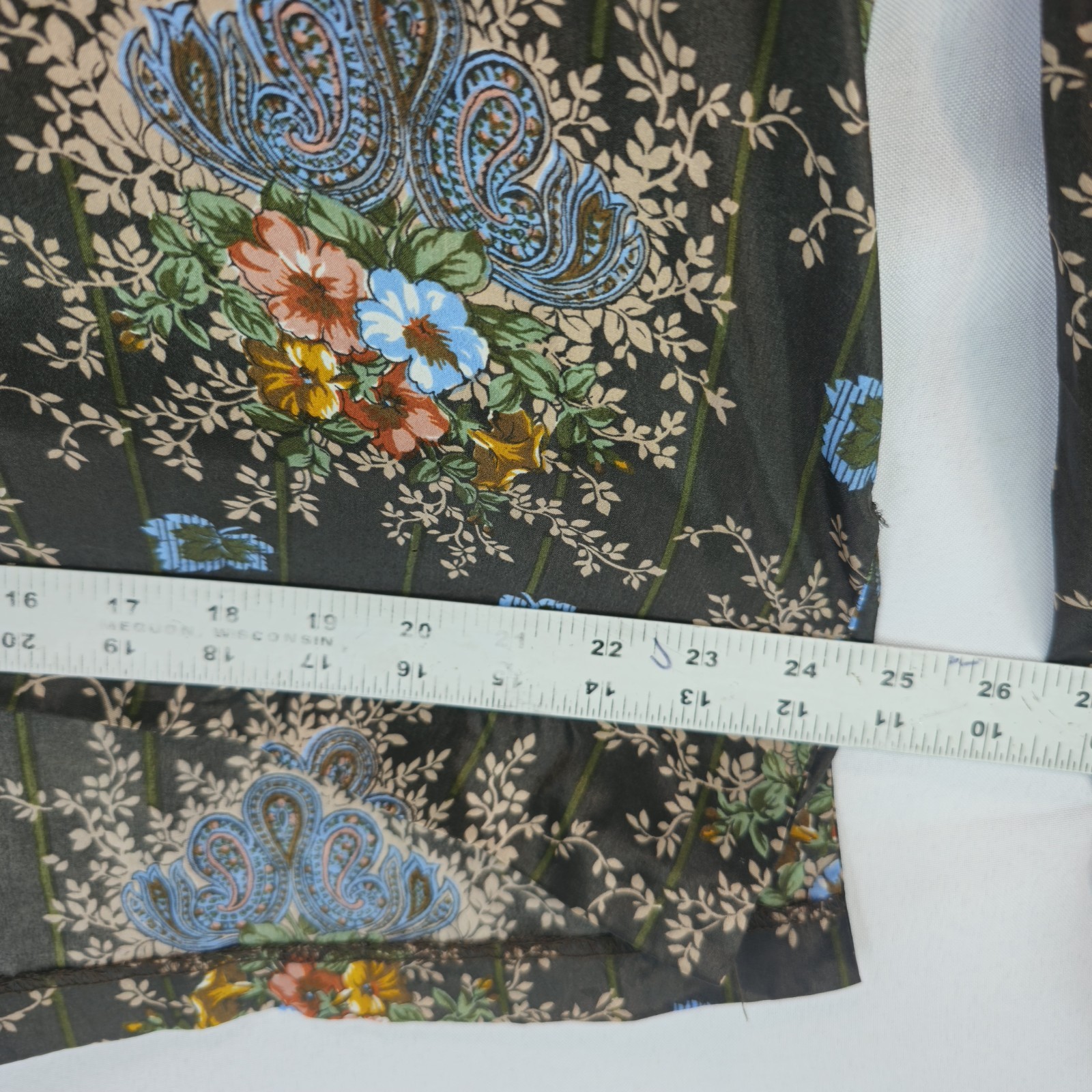 VTG 70’s Lady Manhattan Brown Paisley & Floral Blouse Sz 12 Replique Collection