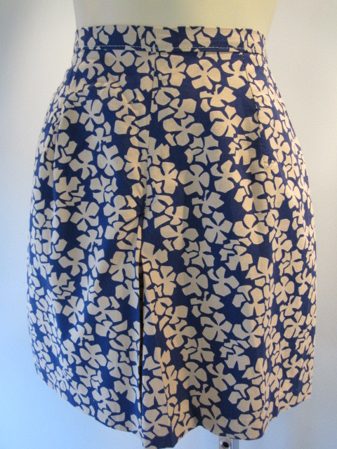 ViNTAGE 50s HiGH WAiST NAVY CLOVER SHORTS PLAYSET SKiRT