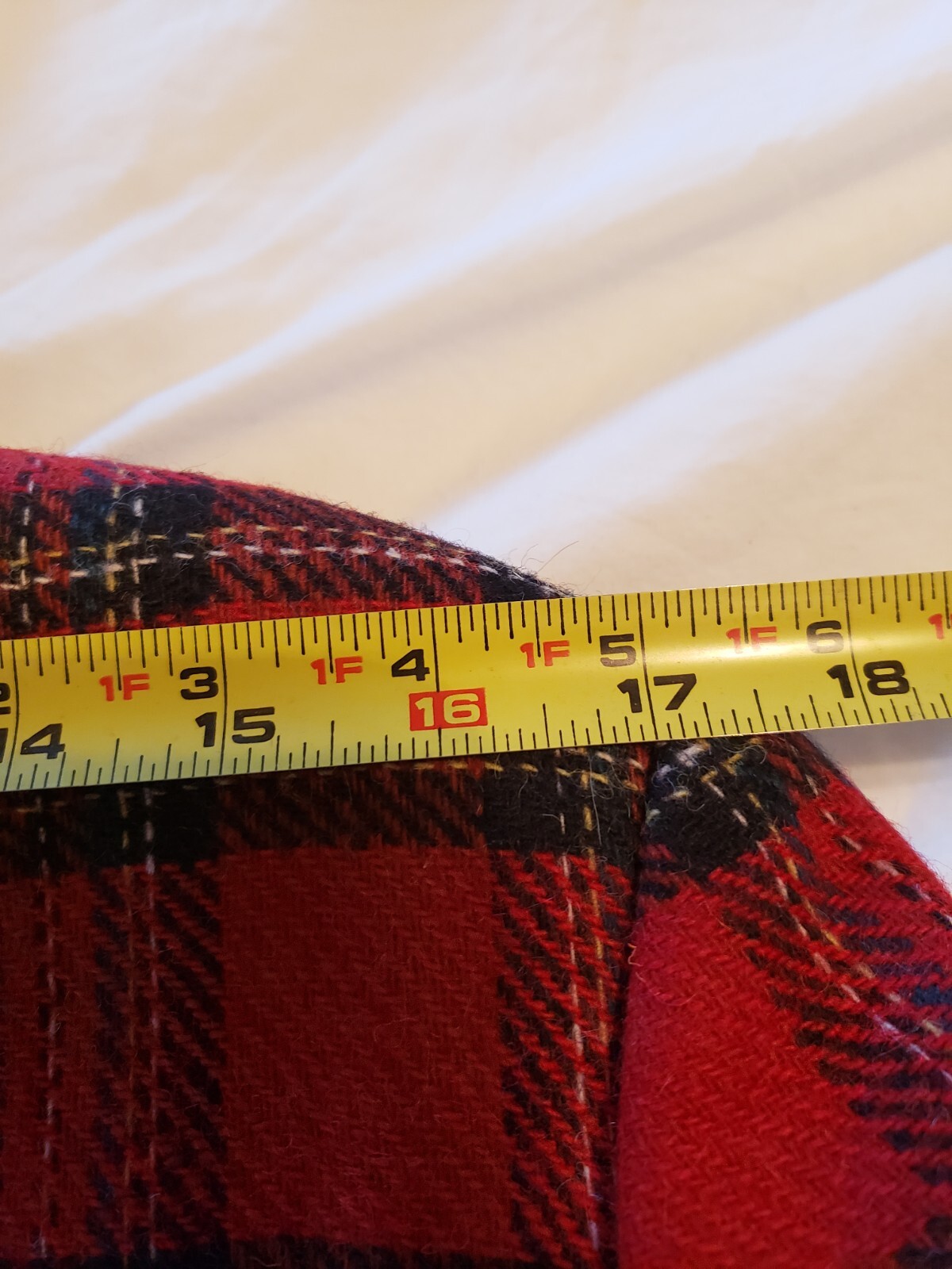Casual Corner Plaid Blazer Jacket Red/Black Velvet Collar & Trim Wool Sz 8
