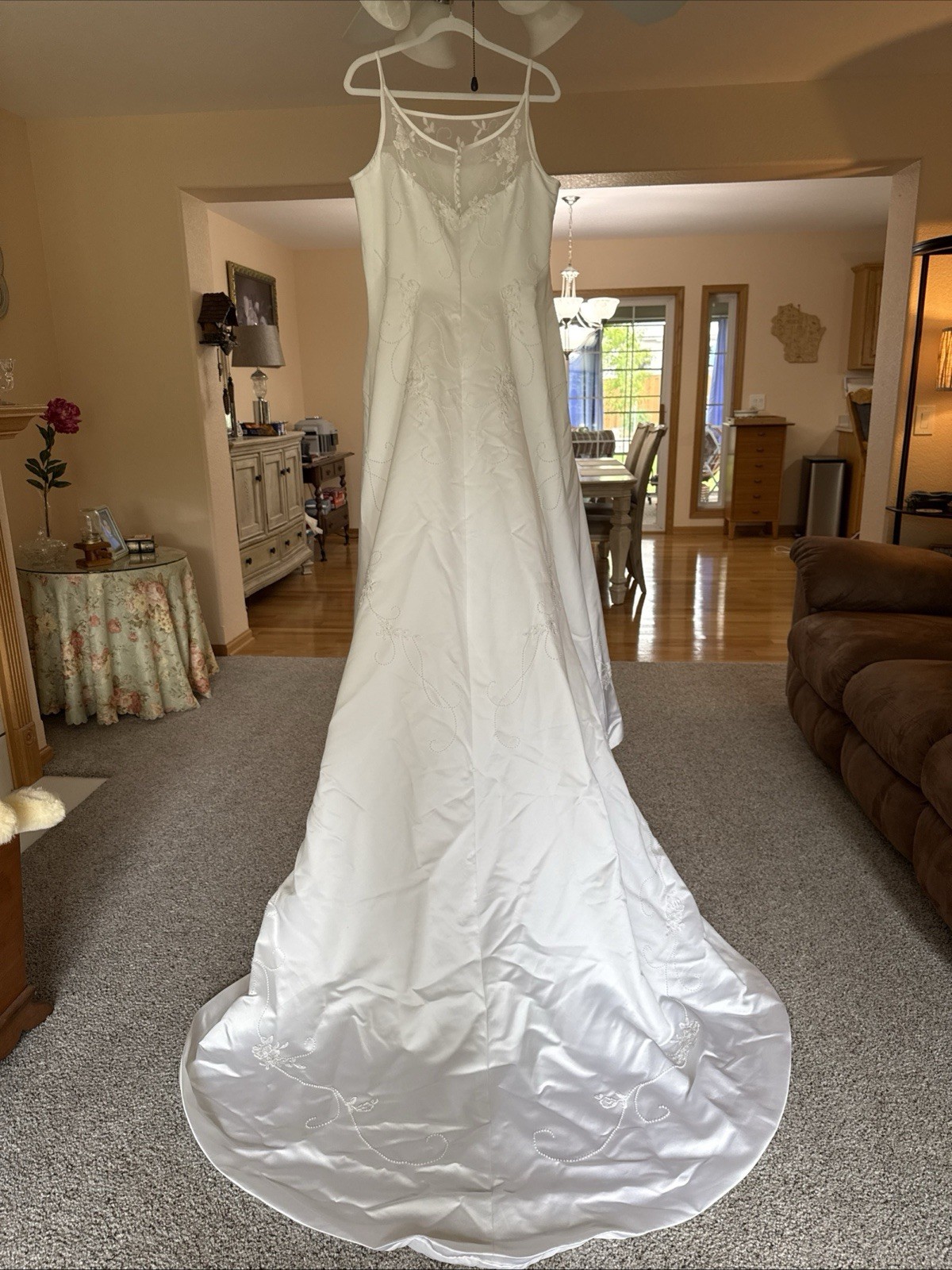 Vintage Bonny 80s/90s Wedding Gown Ballgown Sz 18 White Beaded Sequin Long Tail