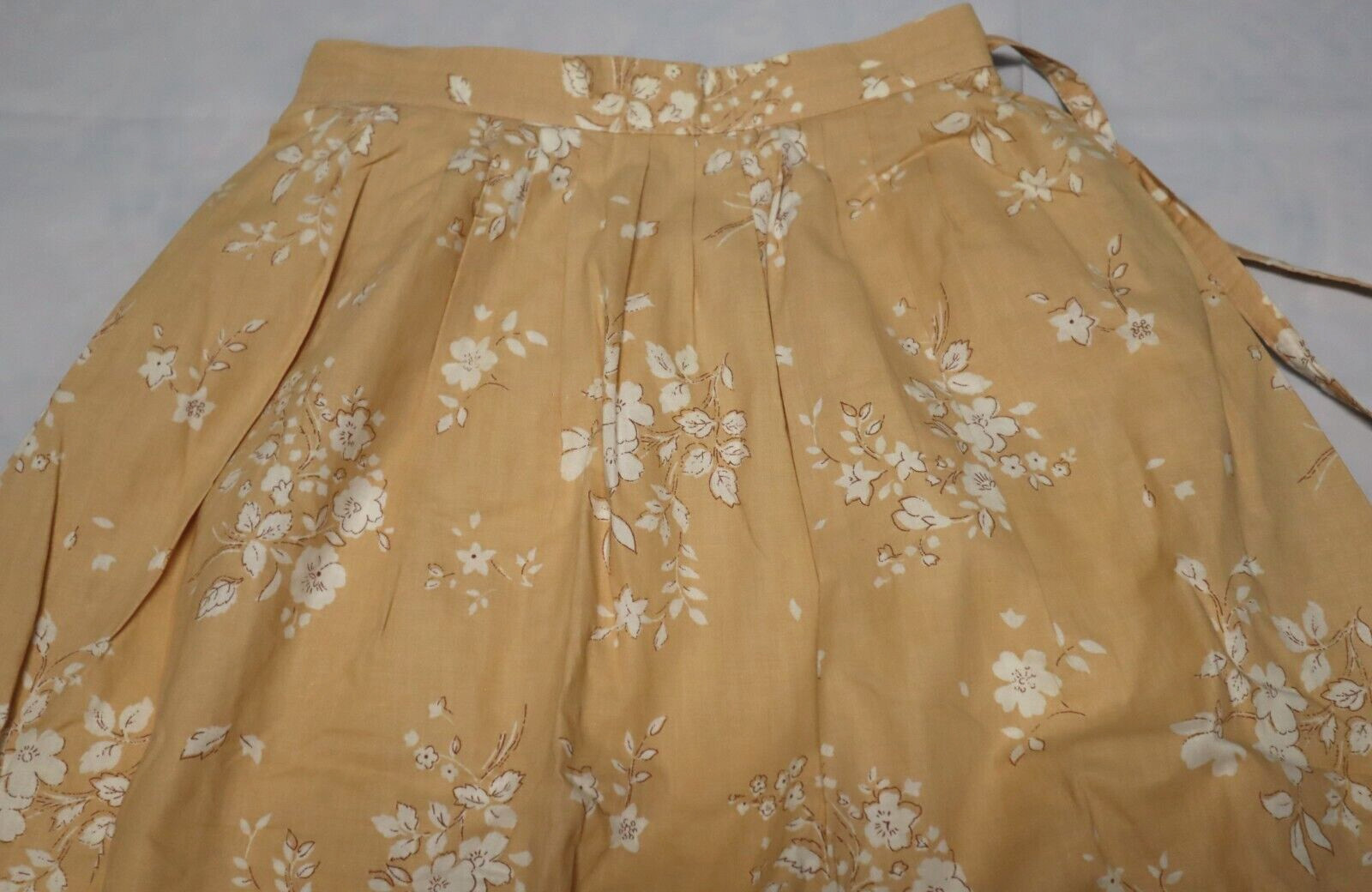 Vintage Mr. G Beverly Hills cotton skirt 24W x 27.5L