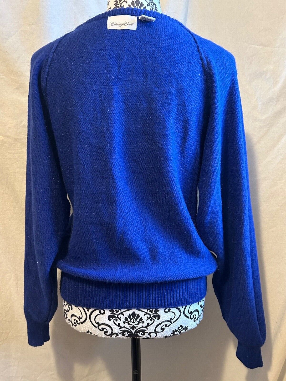 Vintage Carriage Court Women’s Medium Sweater Retro 80s Beaded Rhinestones Royal
