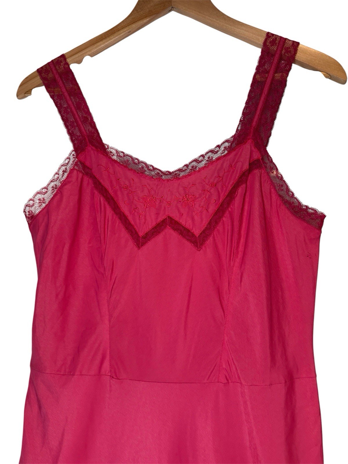 Vintage 1950s BARBIZON Crepe Remarque Hot Pink Full slip dress Lil Beth 14 Miss