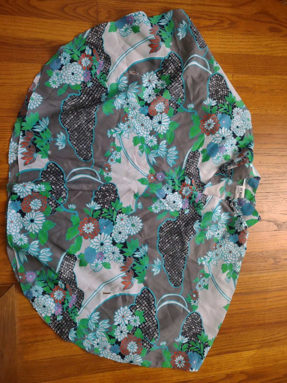 Vintage Pomare Hawaii Gray Green White Blue Floral Printed Batwing Top Blouse