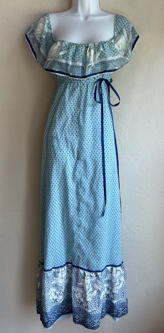 Vintage 1970s Jody California Maxi Dress 12 Prairie Romantic Boho Empire Calico