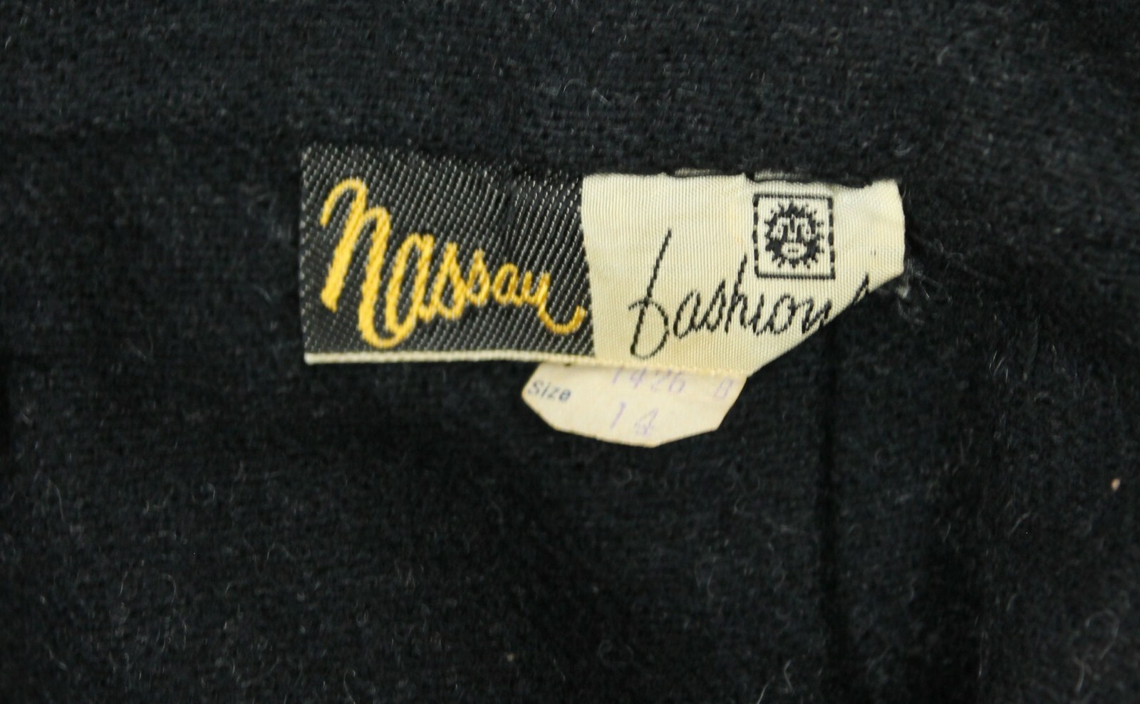 Vintage Pencil Skirt Sz S 60s Wool Black Charcoal Gray Embroidered Fitted Wiggle