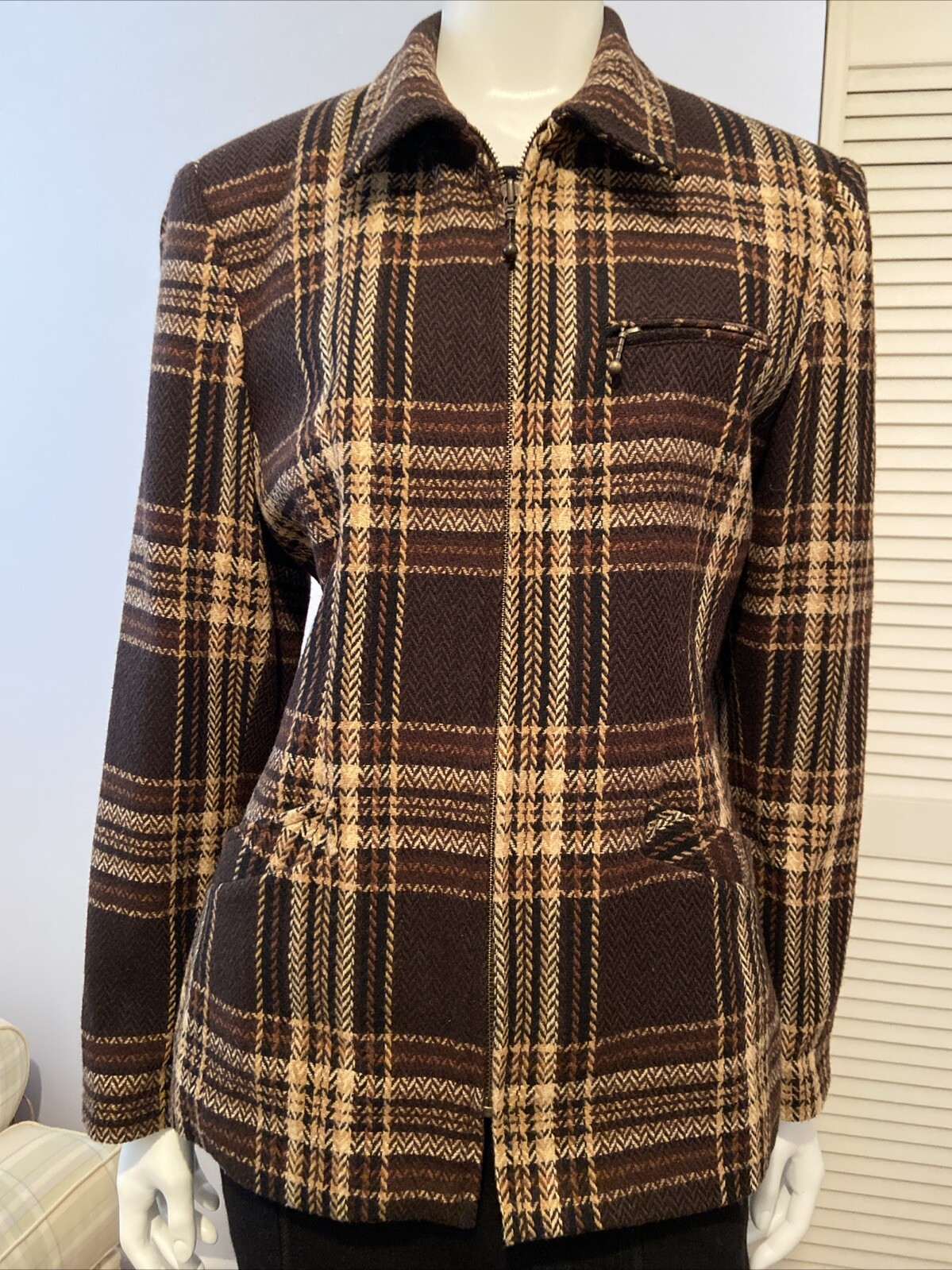 LAURA SCOTT Vtg Womens Jacket/ Blazer Brown Plaid Zip front Lined , Pockets Sz 8