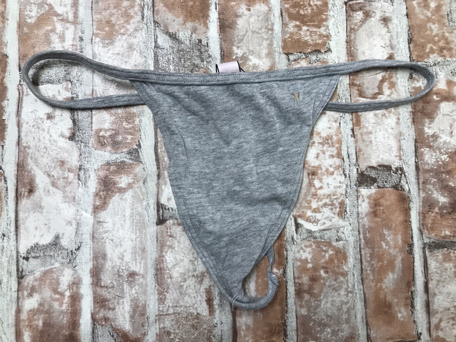 Vintage Victoria’s Secret Thong v-String Soft Cotton Panties Underwear Sm Gray