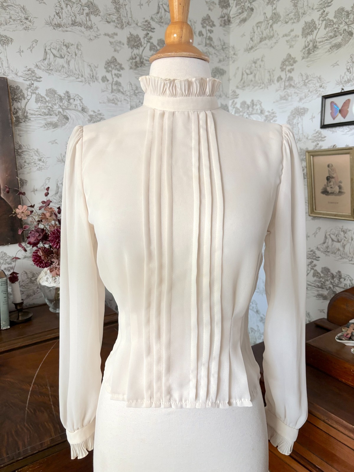 Vintage 80s Ivory Blouse Size S: High Ruffled Collar, Button Down, Pleats