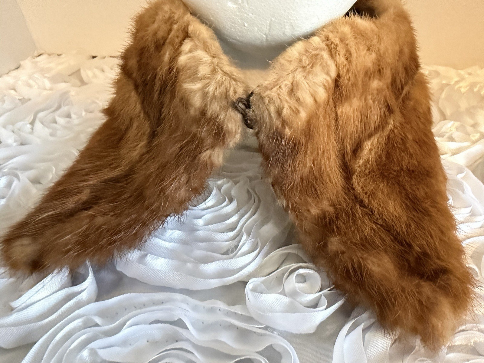 Vintage 1950s Autumn Haze Mink Fur Collar Detachable Honey Brown Coat Trim