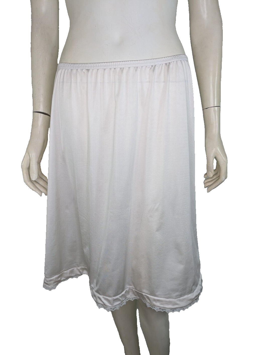 Half Slip Vintage Vanity Fair Lingerie Nylon Undergarments USA Skirt Floral L