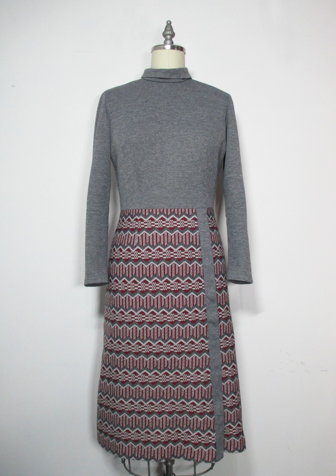 Vintage Carillon Double Knit Dress in Gray, Very Nice, Size M