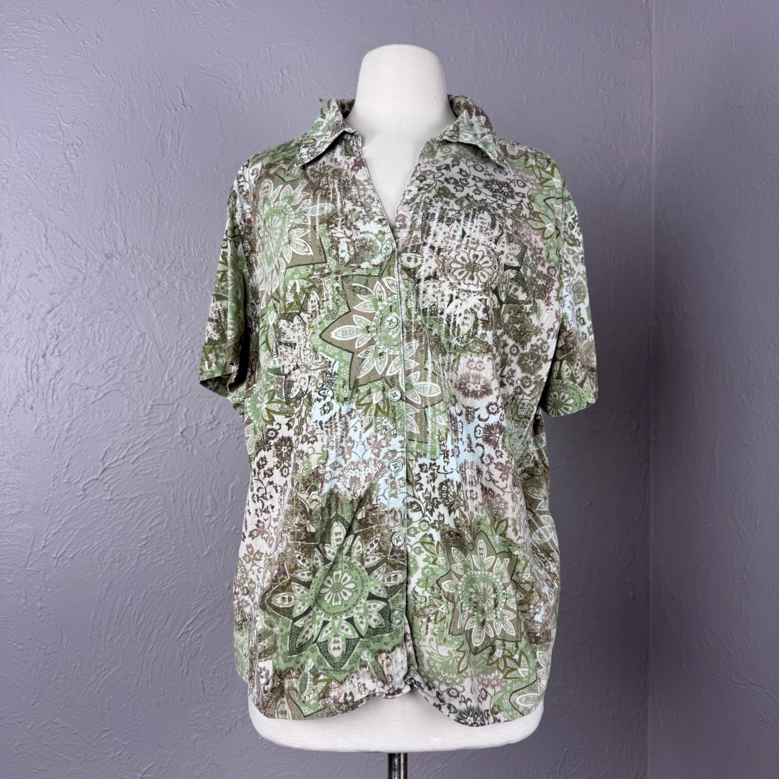 Vintage 90s Women Gloria Vanderbilt Aloha style shirt greens browns 2X boho