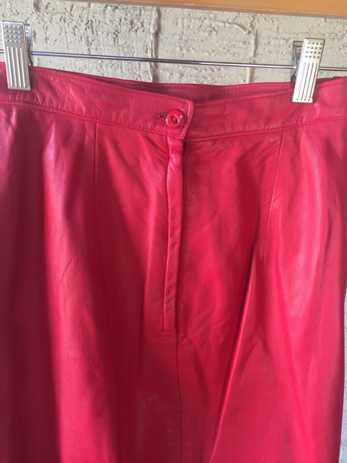 VAKKO 3pc. Lipstick Red Suede Coat w 2 Matching Skirts Ensemble