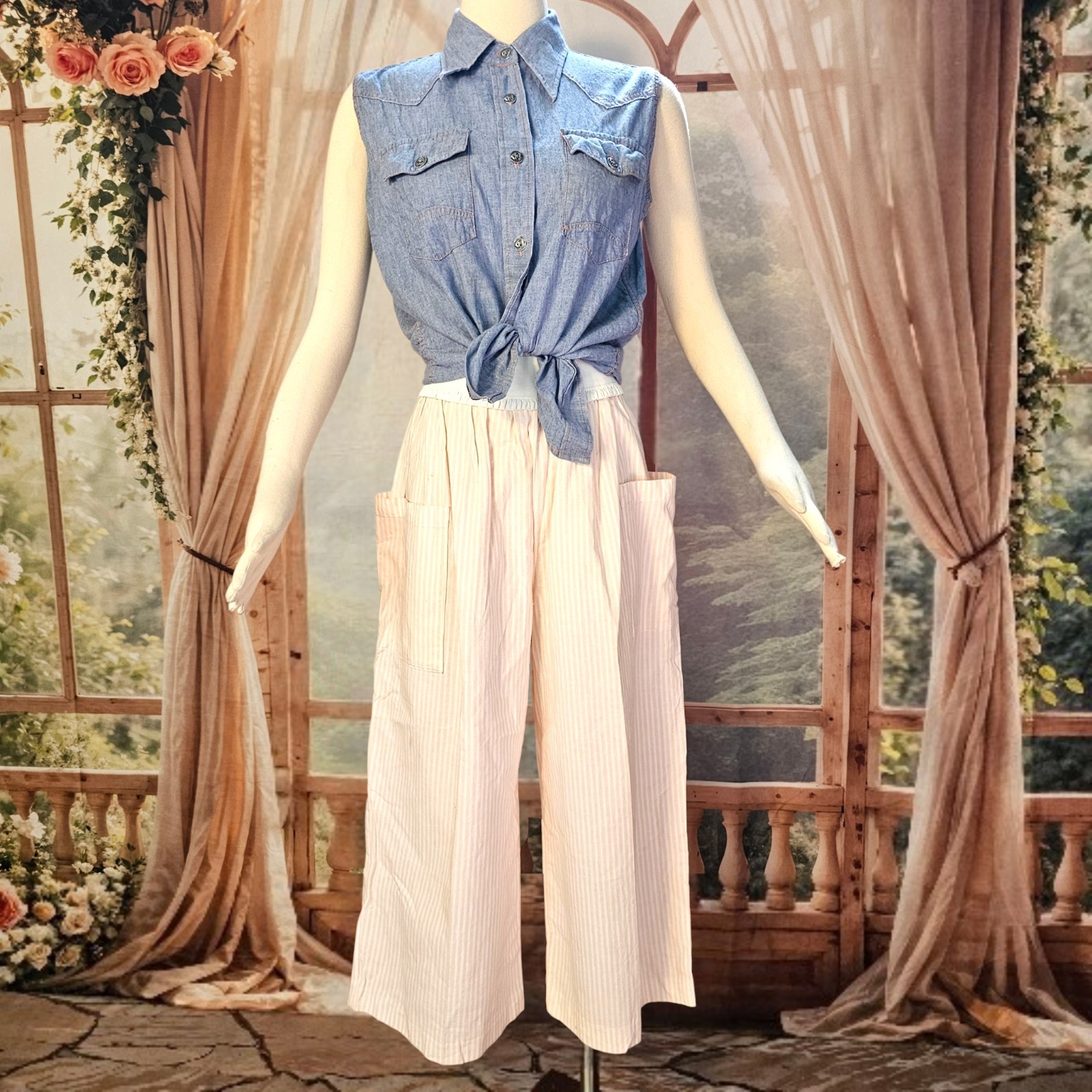 Vintage 1980’s Pink and Cream Striped Wide Leg Pants Capri Patch Pockets