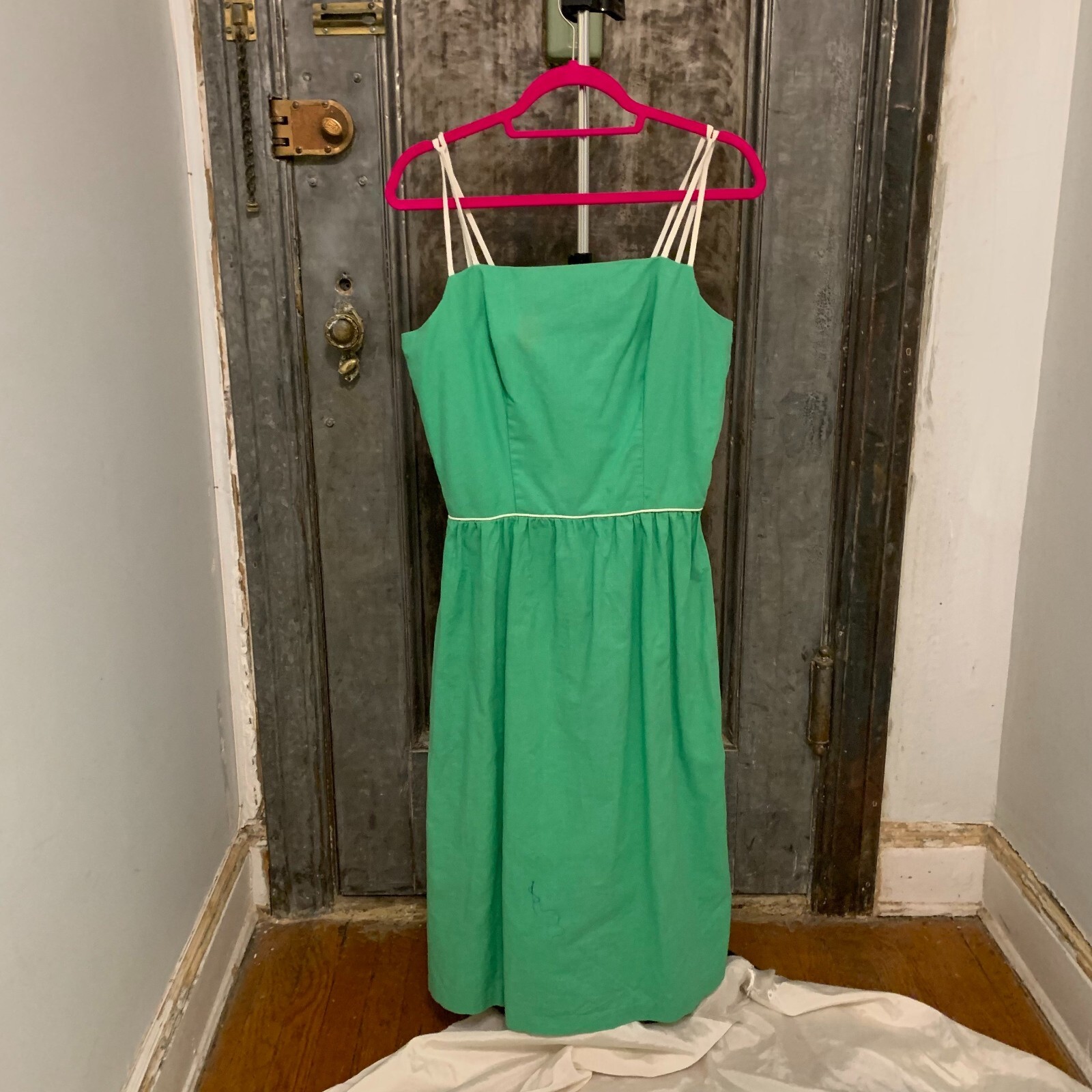 Small Medium Vintage 60s 70s sleeveless criss cross spaghetti strap fit and fla