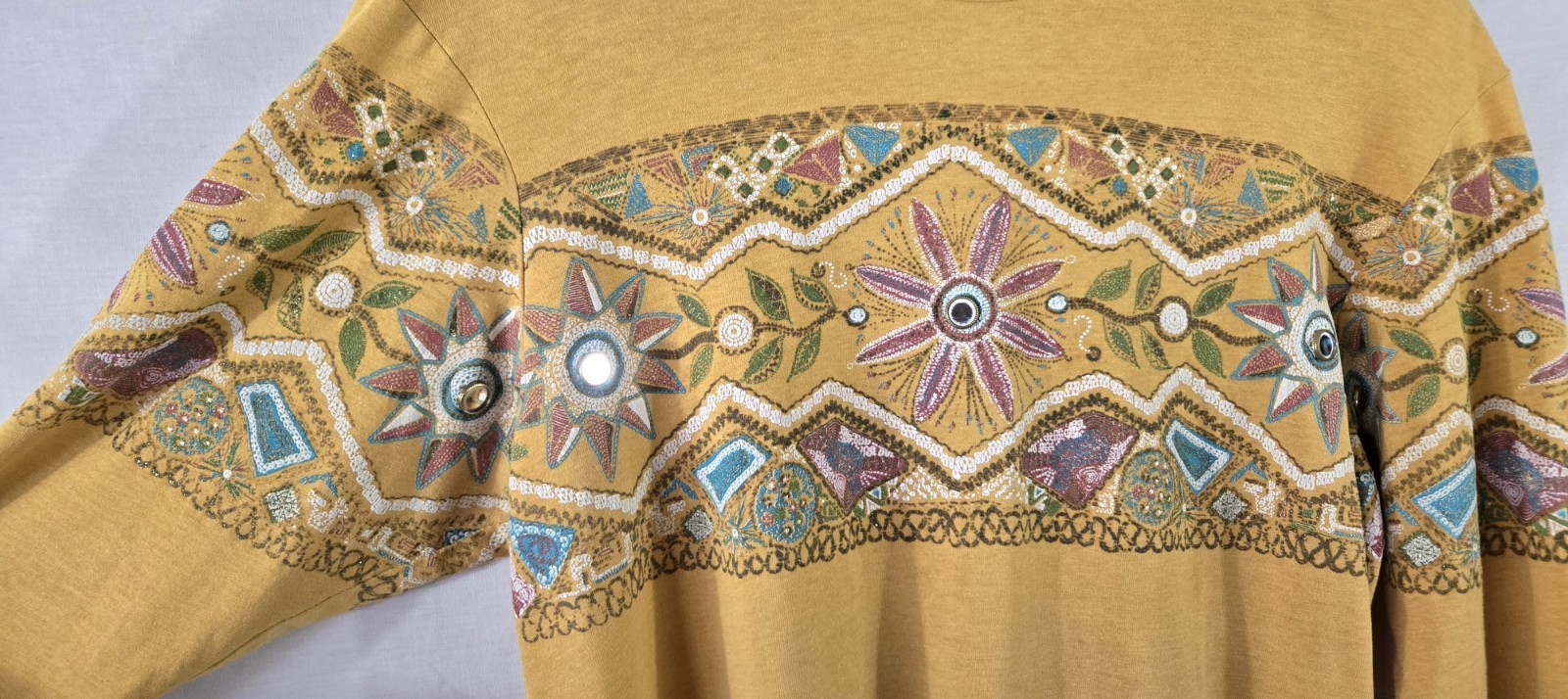 Vintage Nina St Claire Women’s Yellow Top With Shoulder Pads Measures Large