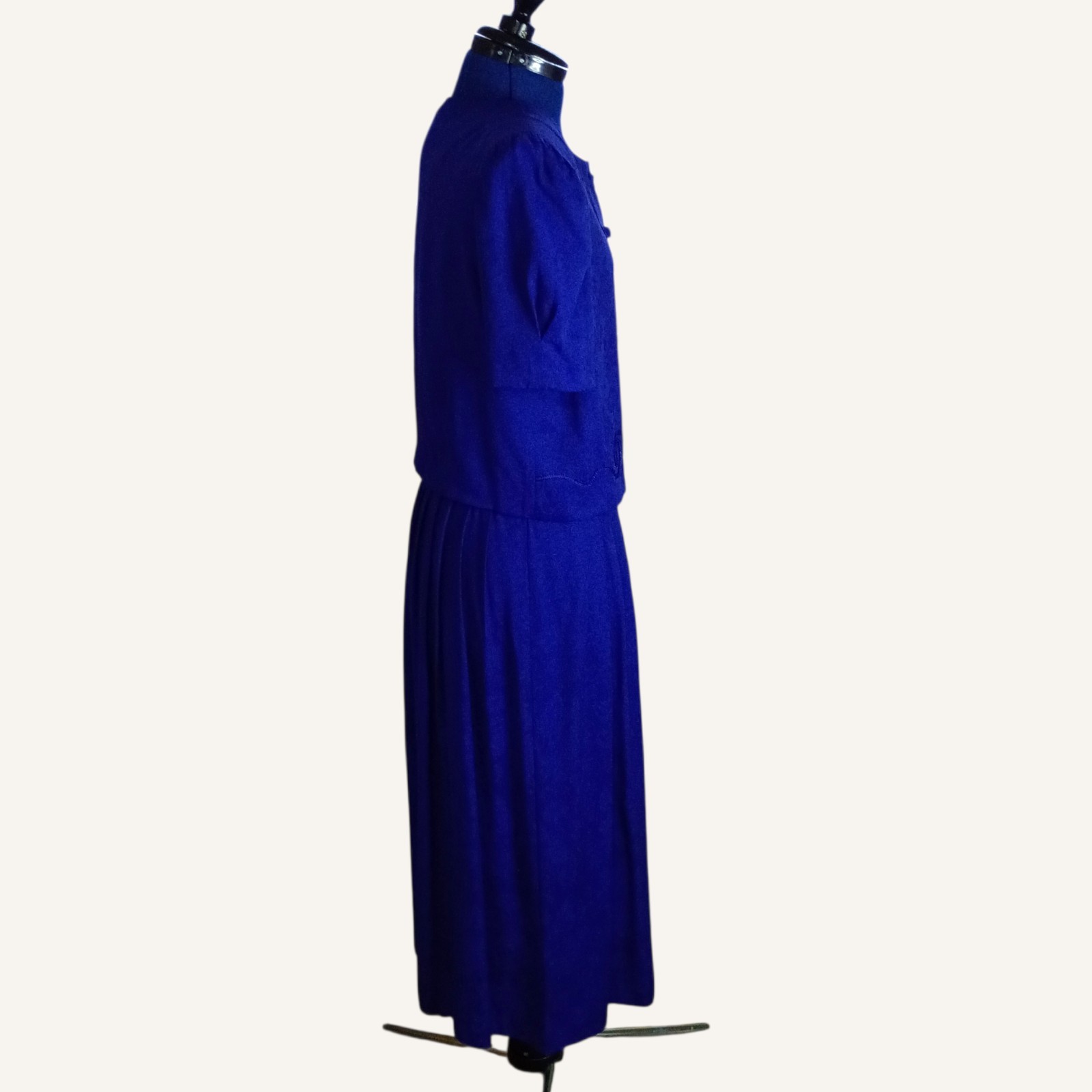 Vintage 80s 2 Piece Dress /Embroidery Jacket/ Puffy Shoulder Pads / Size 14