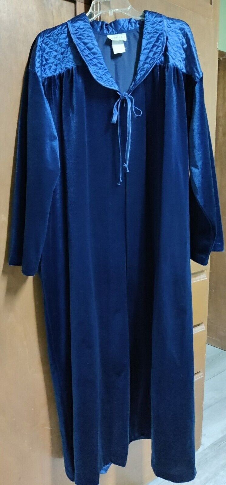Vintage APPEL Velour House Coat Robe