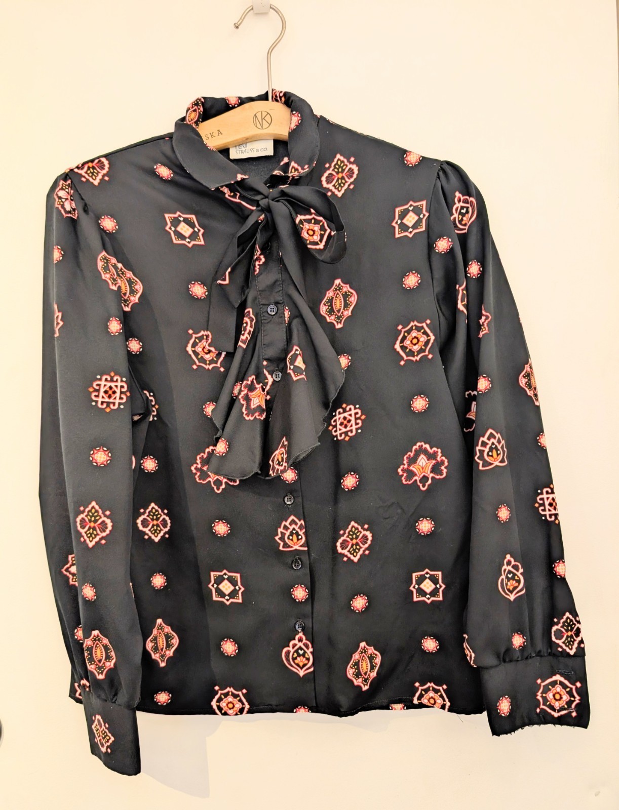 Vintage 1970’s Levi Strauss & Co ruffle button blouse shirt Women Med Retro Rare