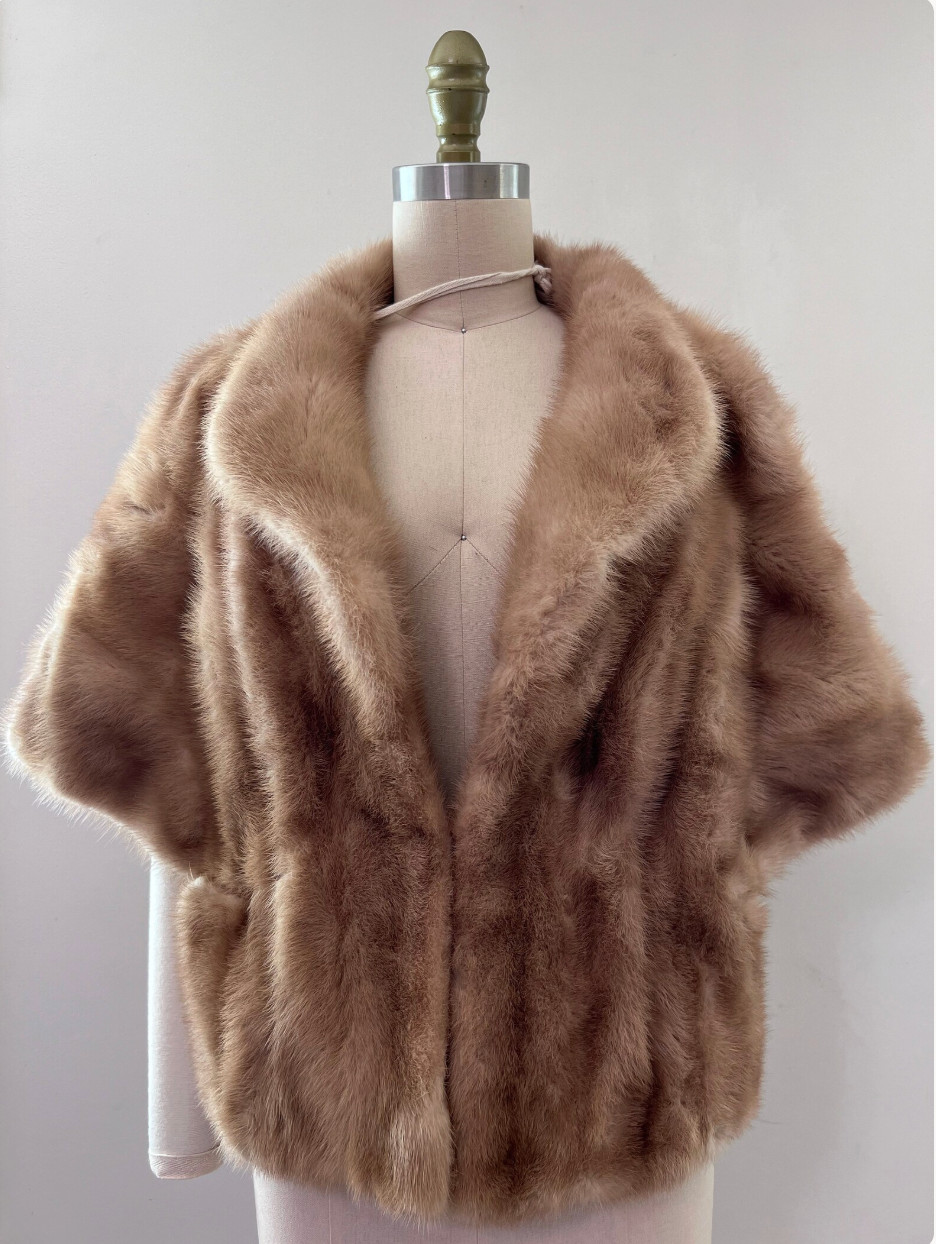 Vintage Schiaparelli mink cape / capelet