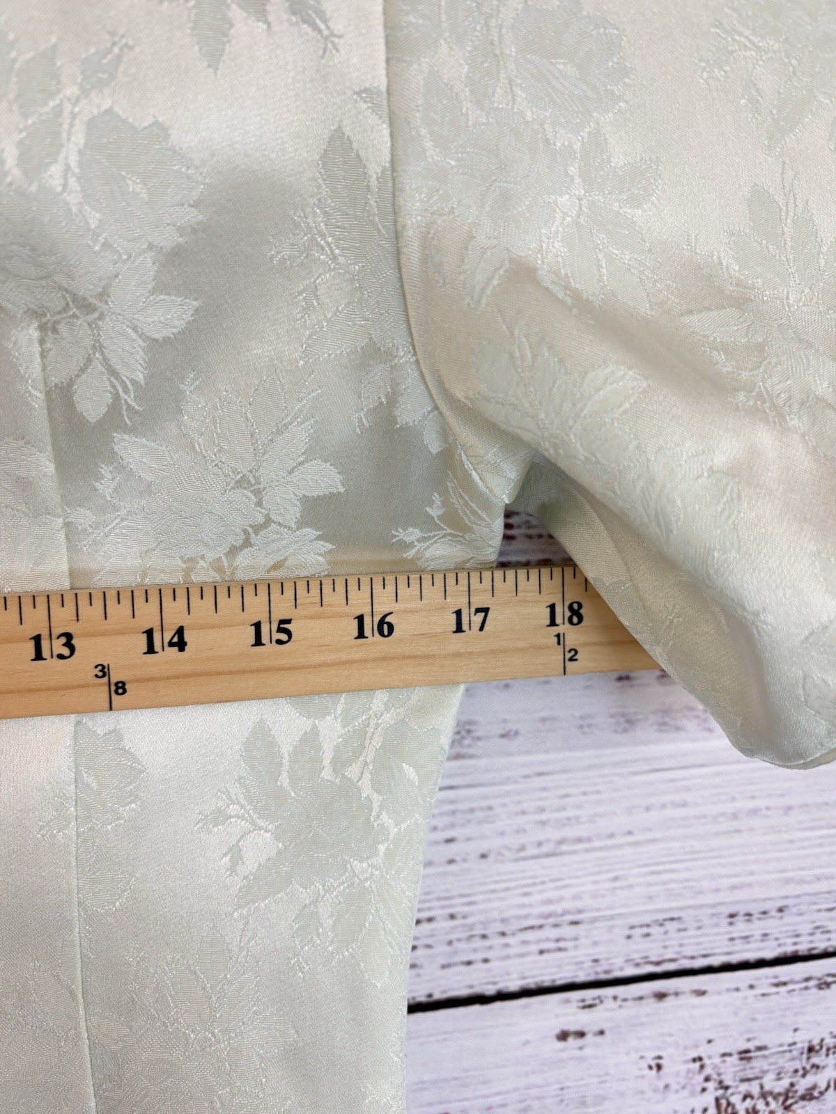 Vintage 80s Formal Top S/M Beaded Damask Ivory Strong Shoulders Fitted Glamour